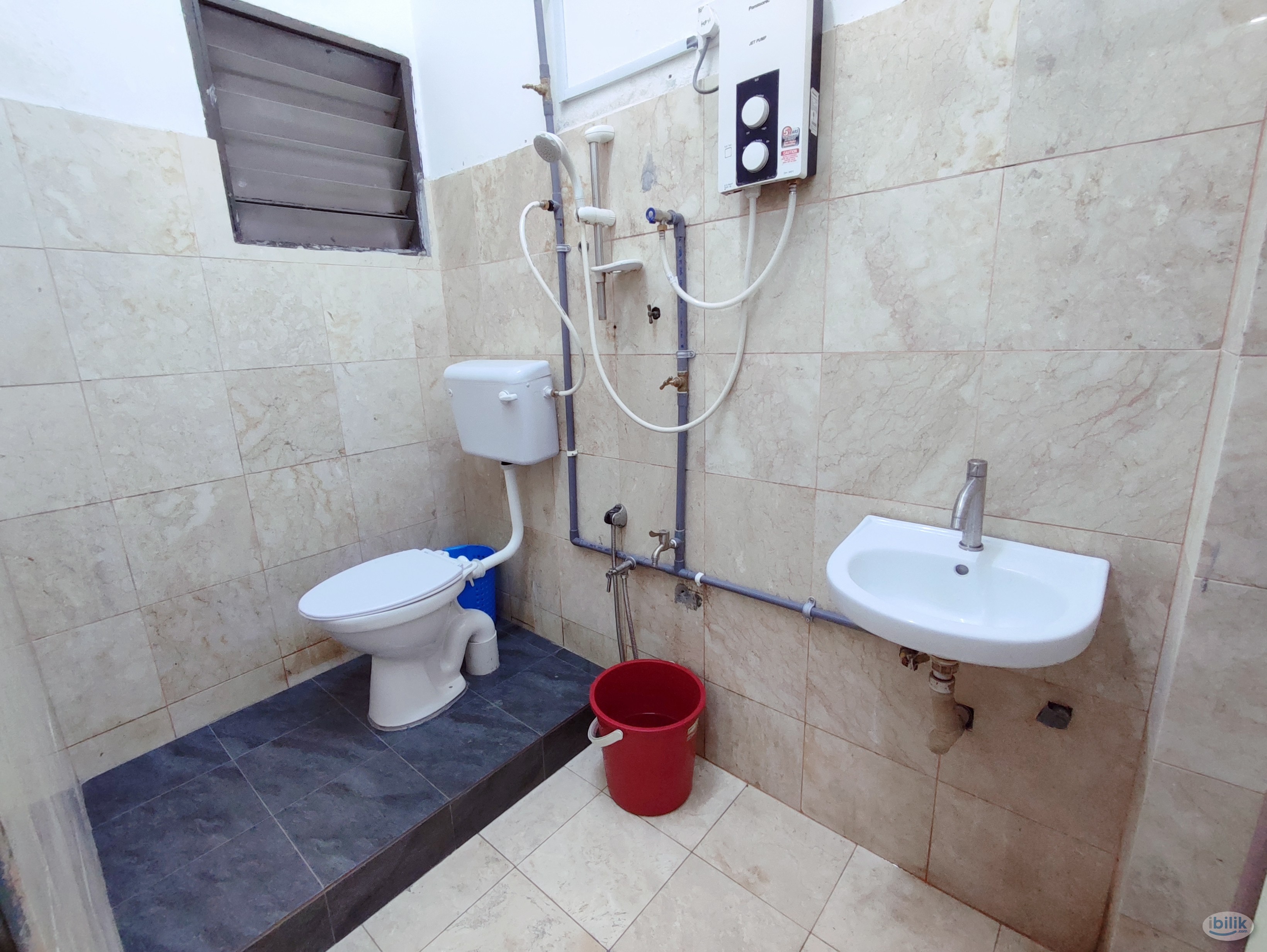 Female Single room at Damansara uptown utama - Image 2