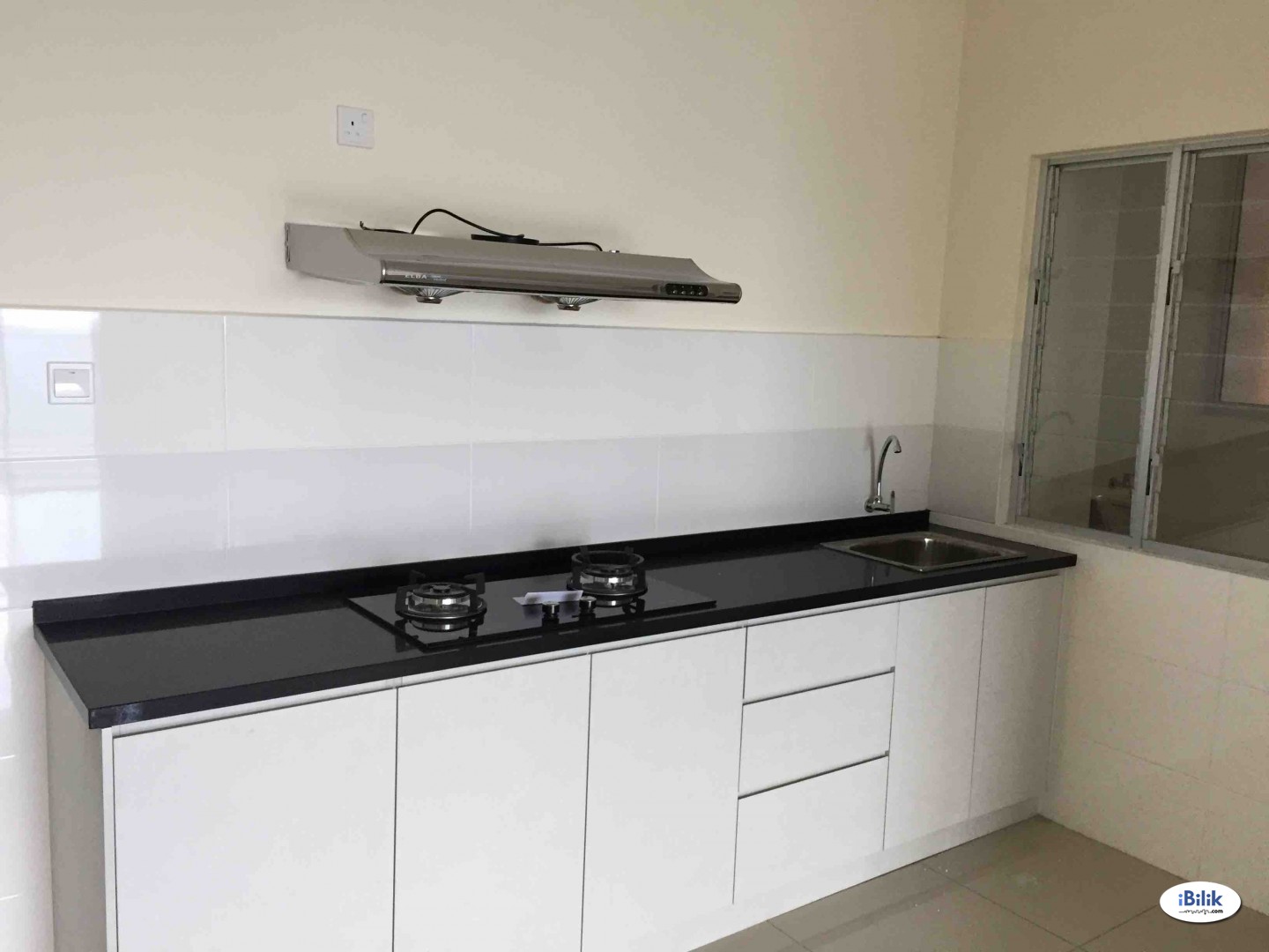 Middle Room at You City, Batu 9 Cheras - Image 2