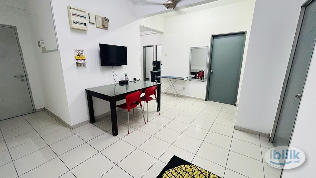Master Room at Seri Kembangan, Selangor - Image 1