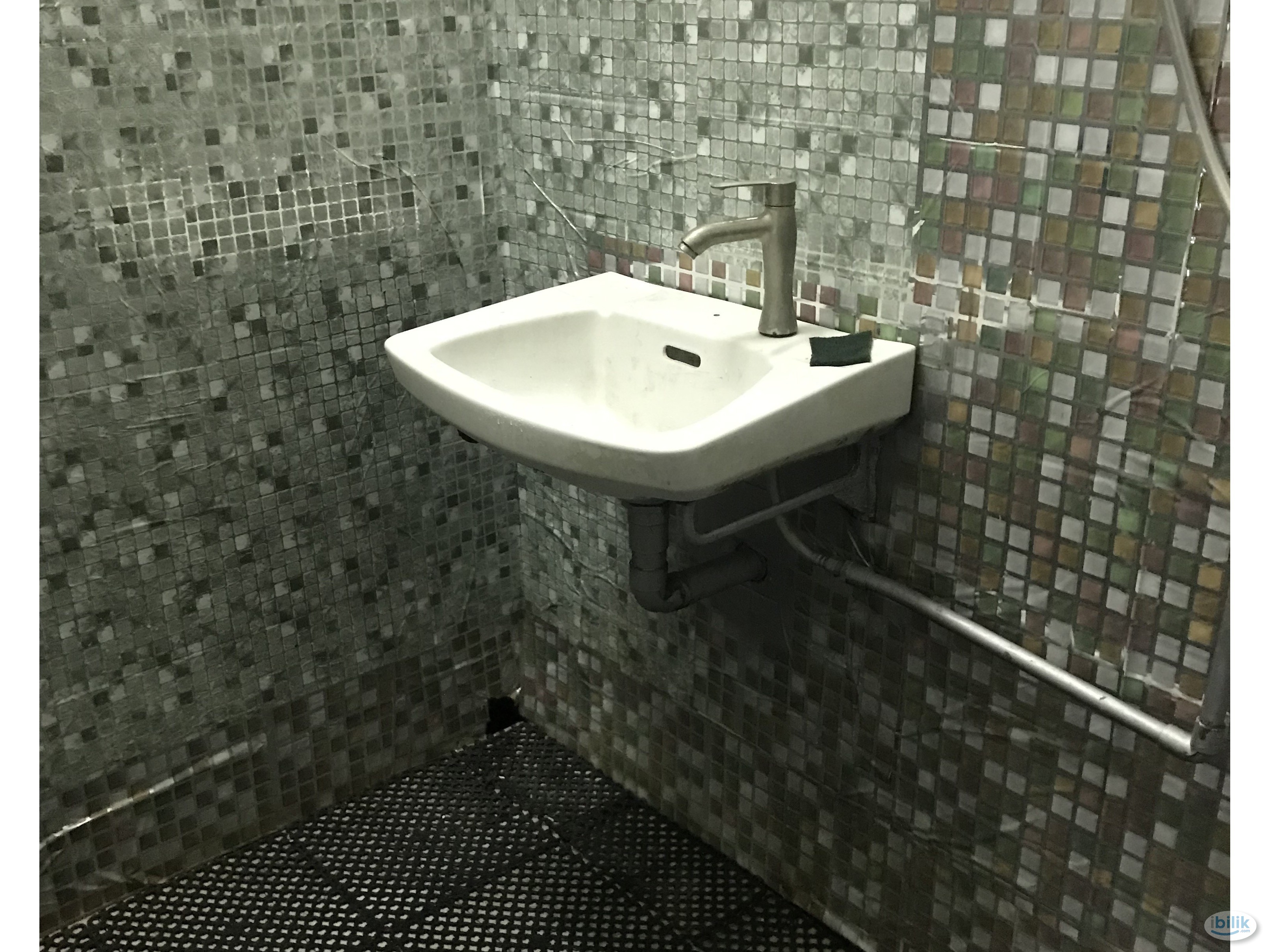 Master Room at Section 17, Petaling Jaya - Image 5