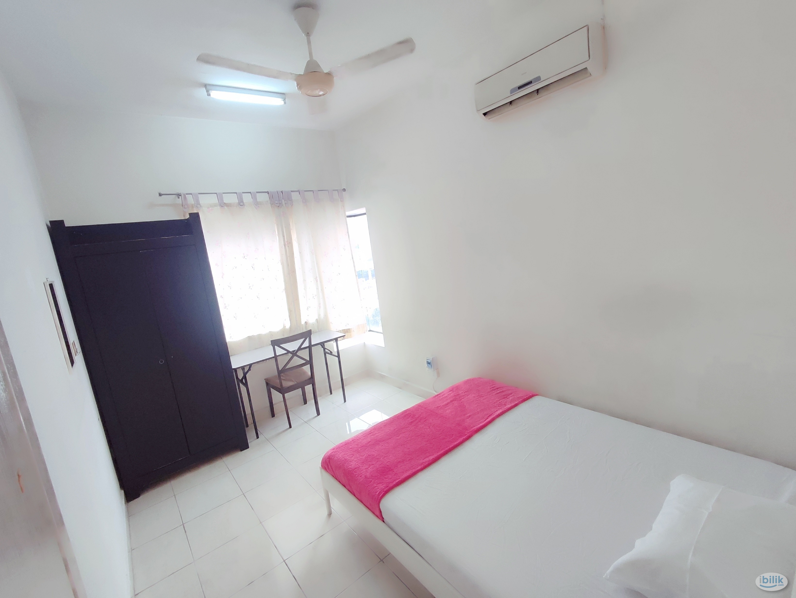 Middle Room at Pelangi Utama, Bandar Utama - Image 3