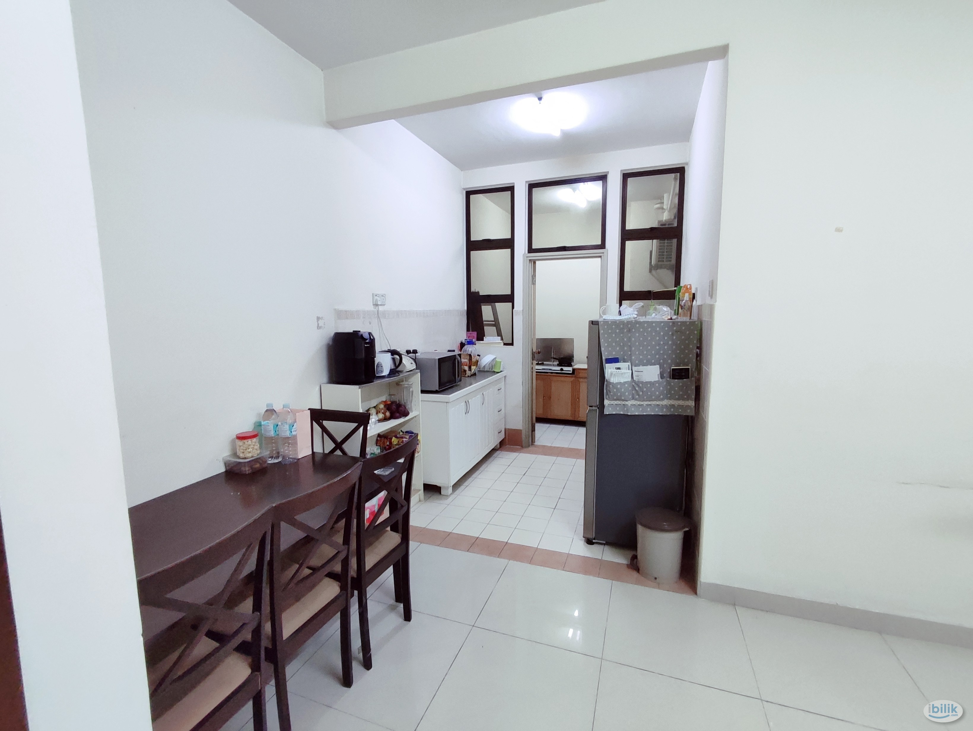 Middle Room at Pelangi Utama, Bandar Utama - Image 2