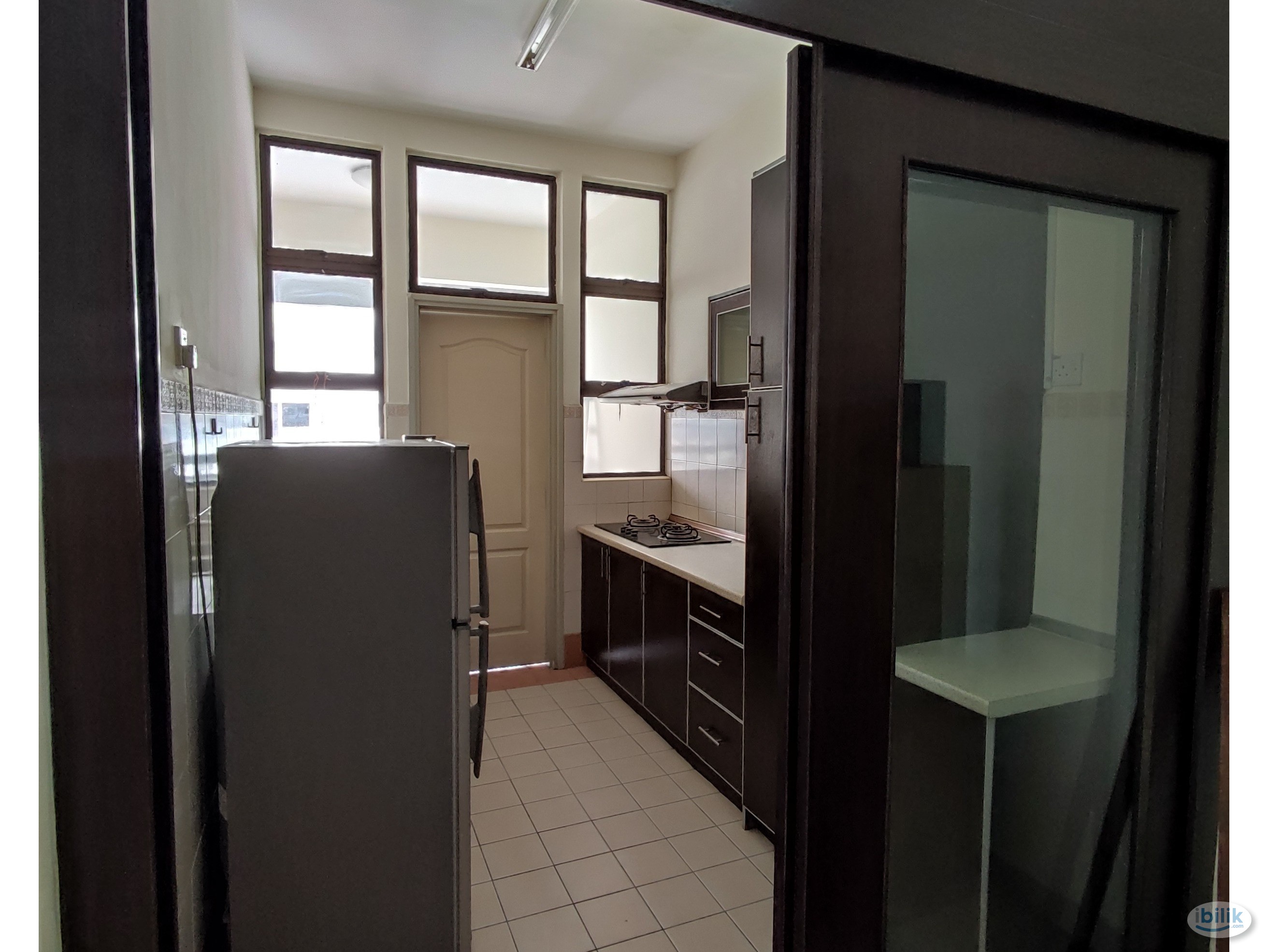 Master Room at Pelangi Utama, Bandar Utama - Image 5