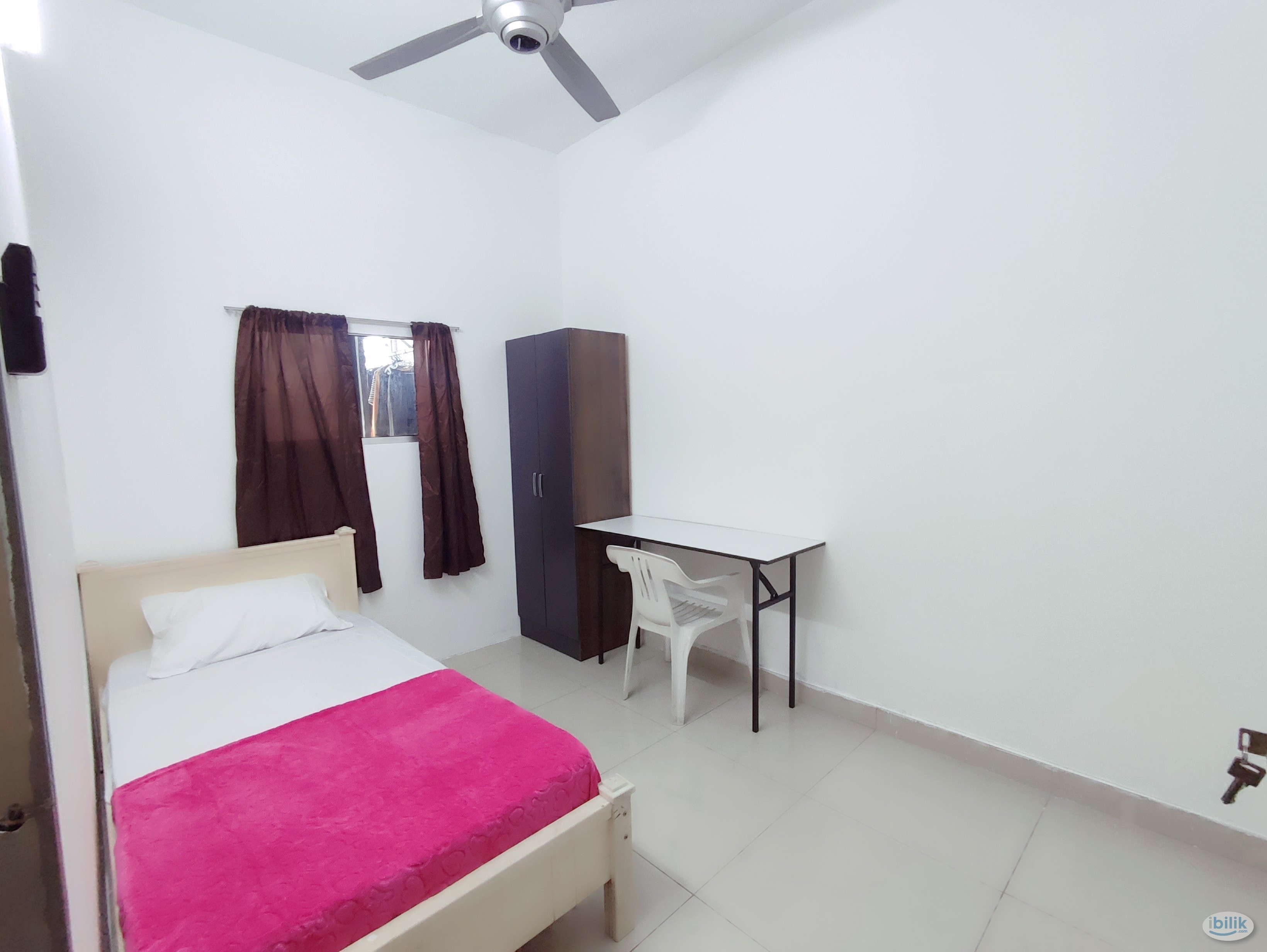 Single Room at Pelangi Utama, Bandar Utama - Image 1
