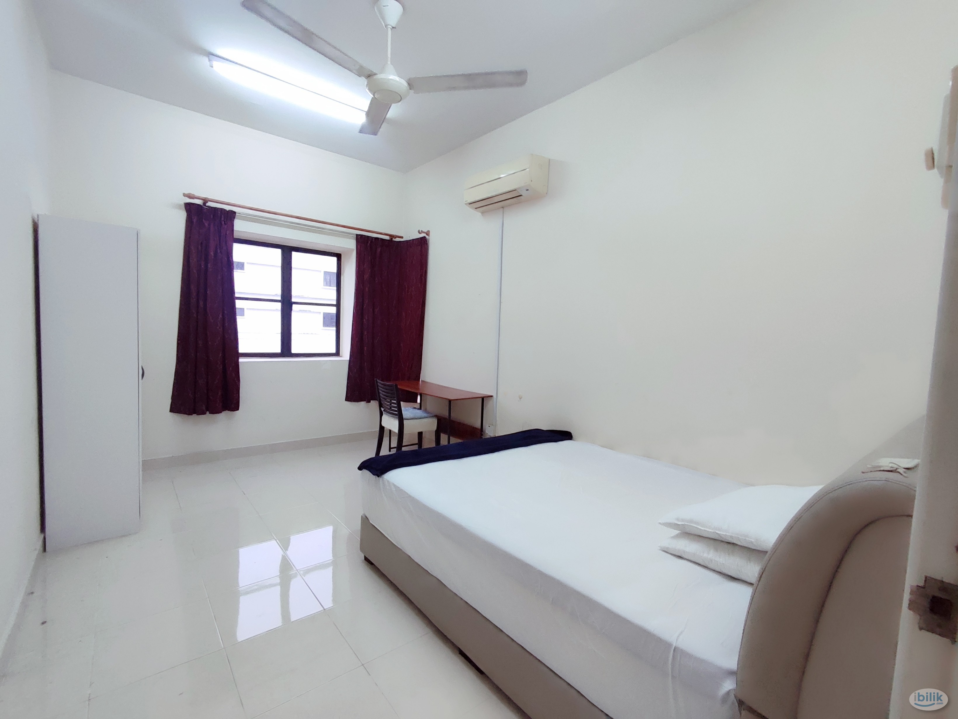 Middle Room at Pelangi Utama, Bandar Utama - Image 1