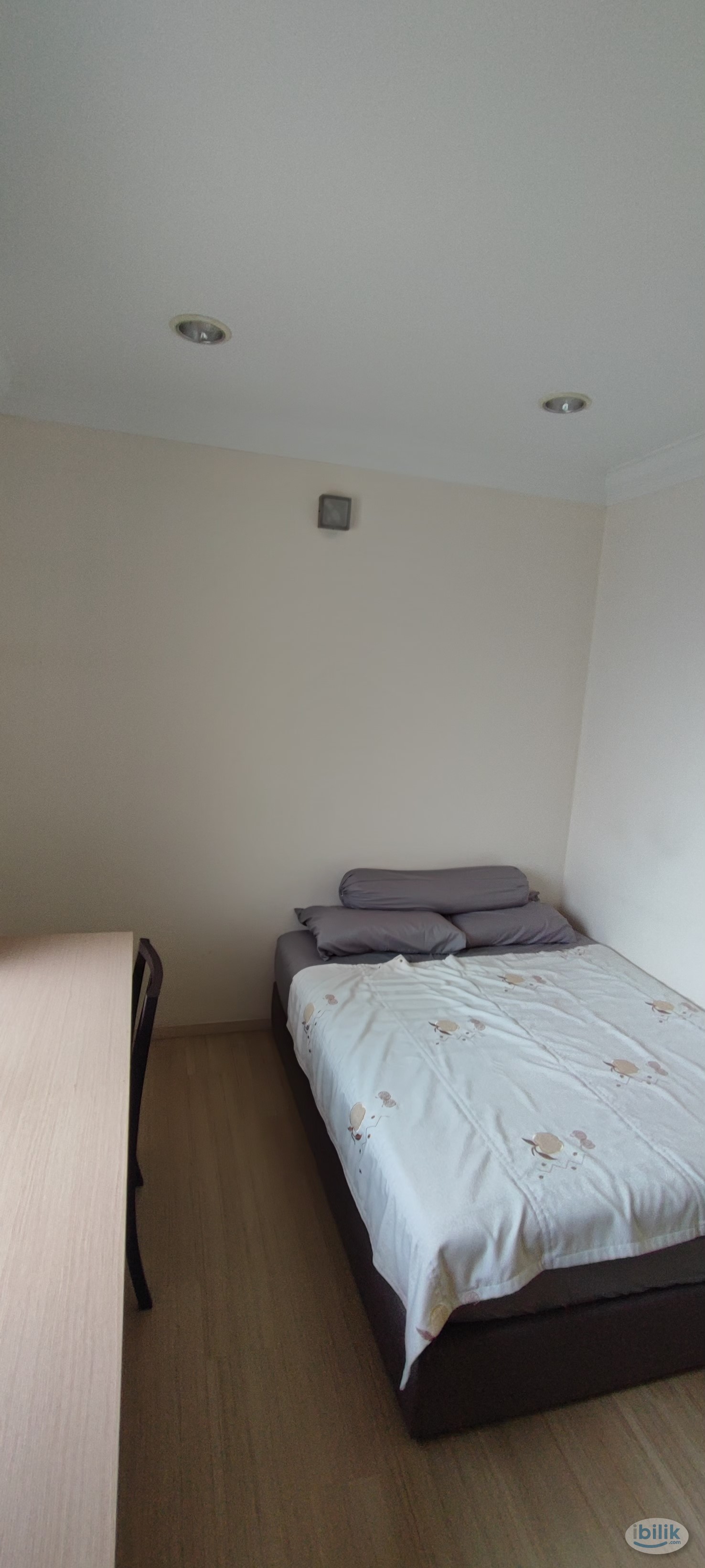 Middle Room at Bayan Lepas, Penang - Image 3