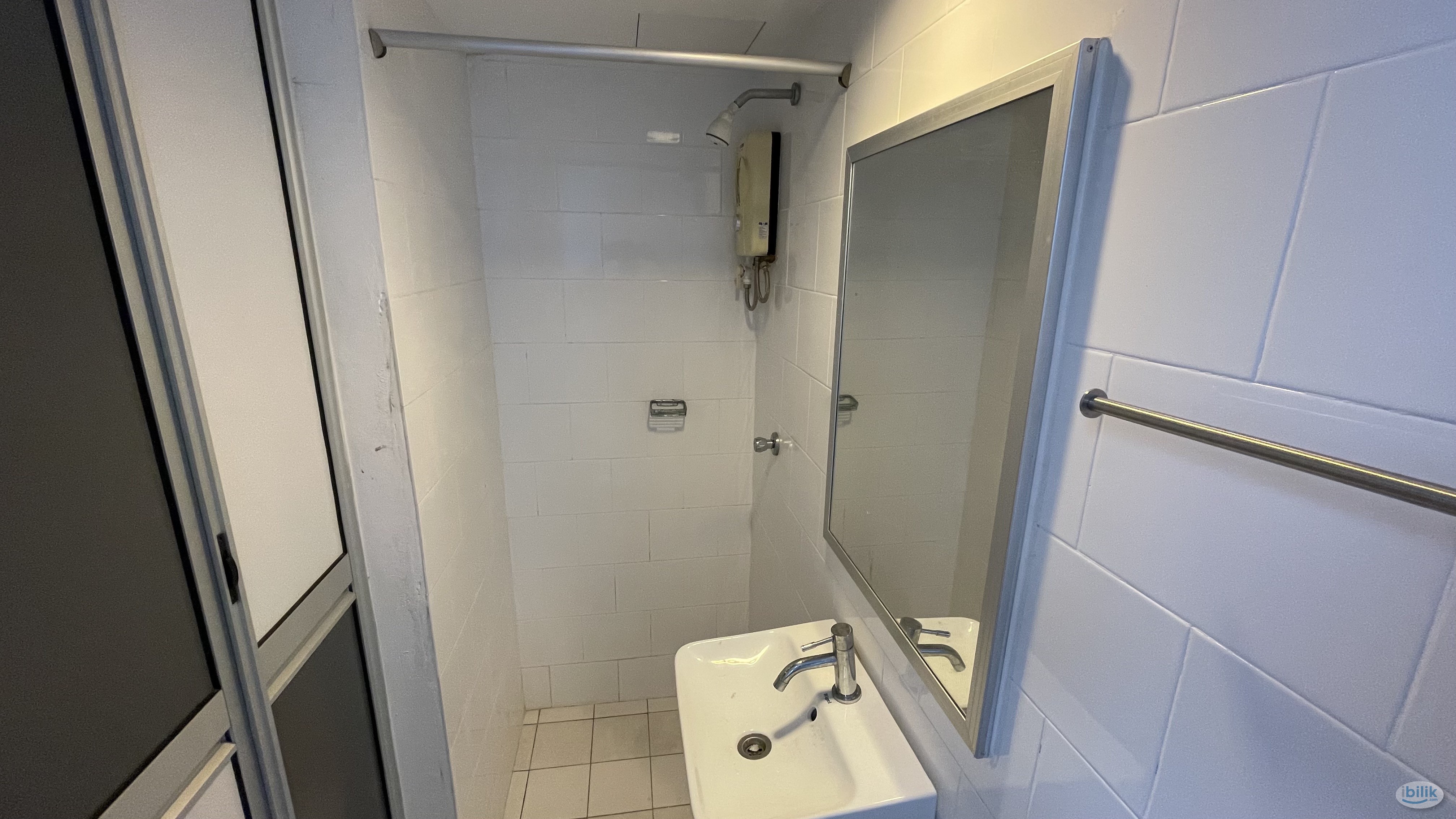 Studio at Fraser Business Park, Pudu - Image 2
