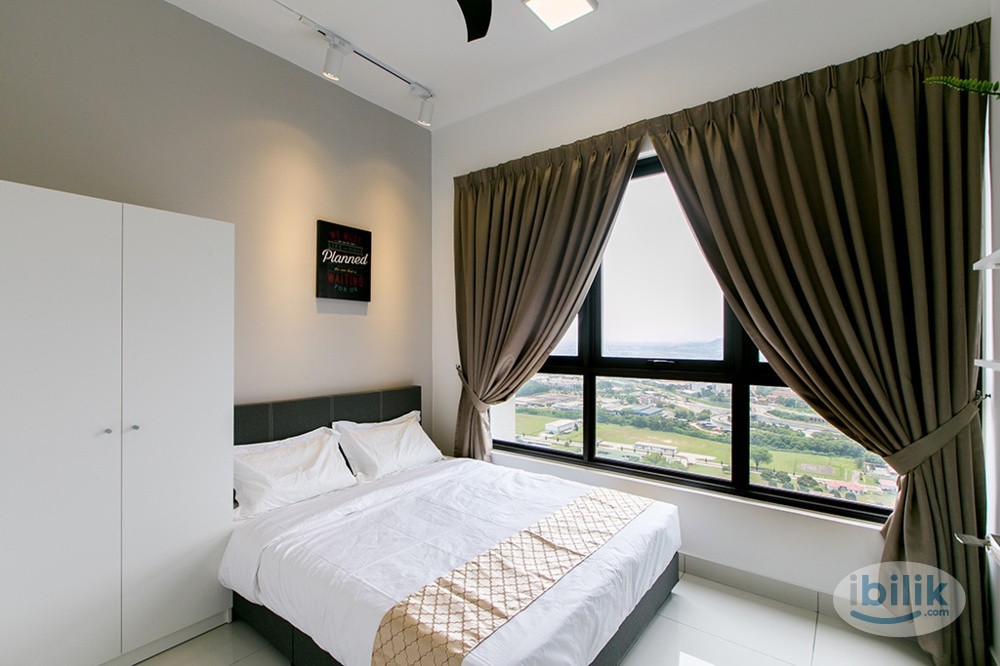 Middle Room at D'sara Sentral - Serviced Apartment, Shah Alam - Image 3