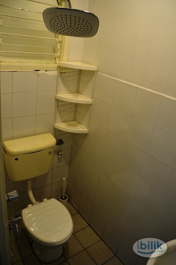 Shared Room Female at Damansara Perdana, Petaling Jaya - Image 3