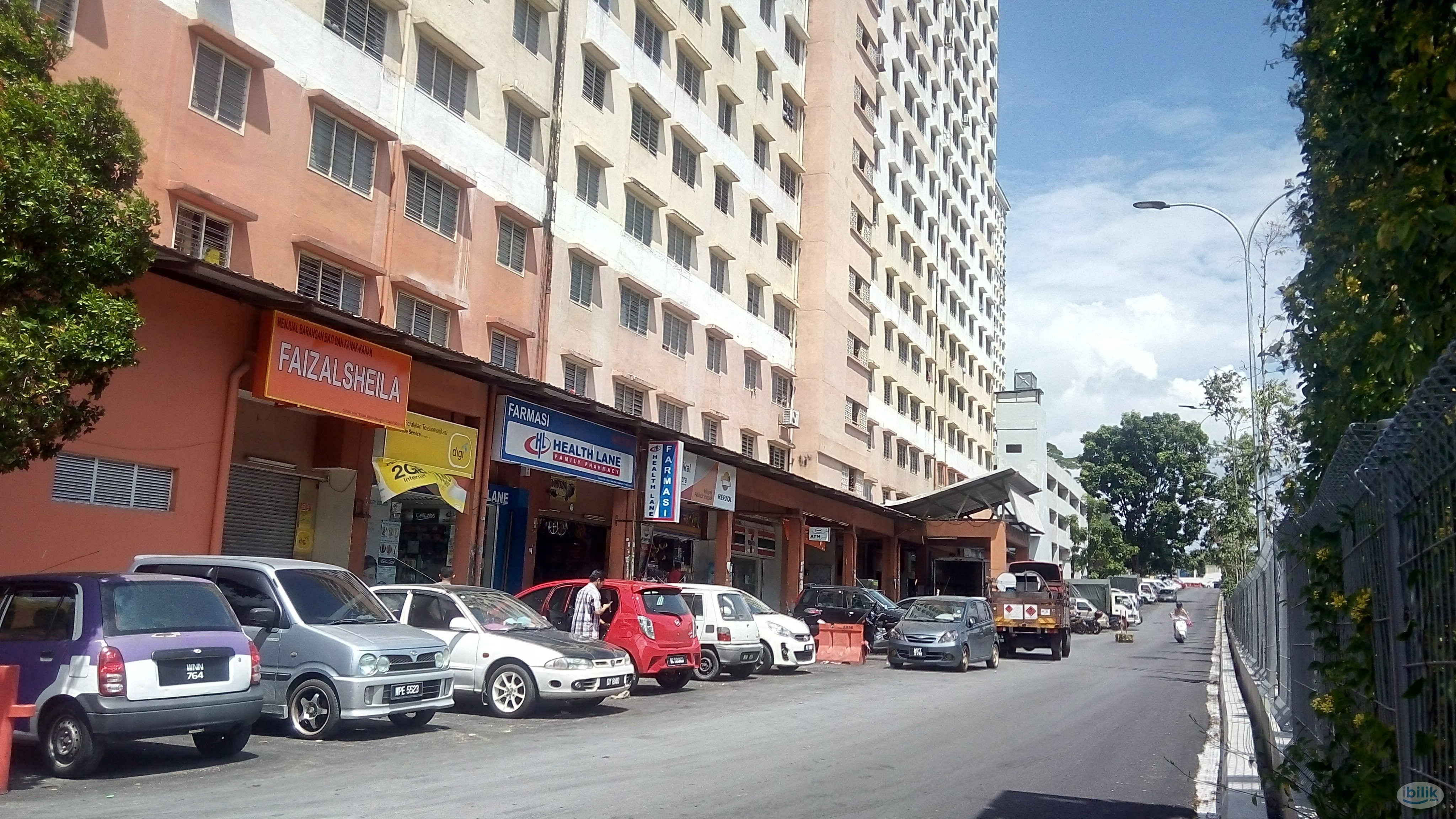 Shared Room Female at Damansara Perdana, Petaling Jaya - Image 4