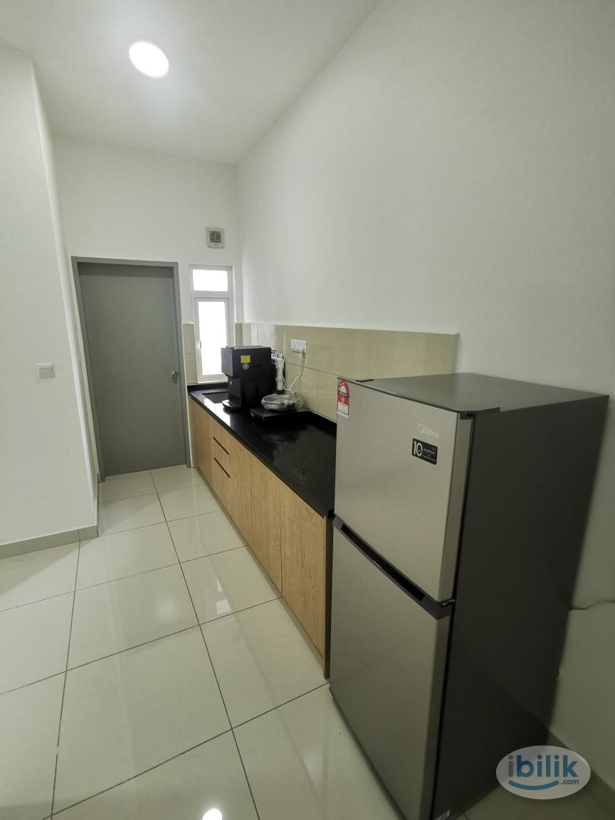 Master Room FEMALE unit at TR Residence, Kuala Lumpur - Image 4