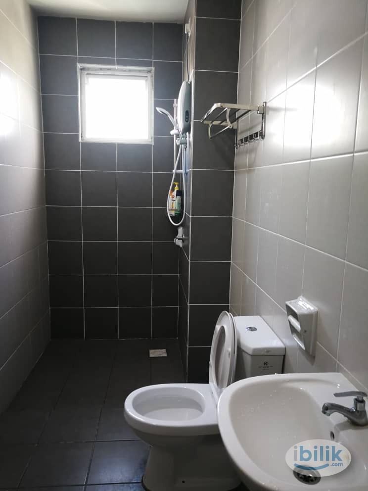 Master Room at BSP 21,Bandar Saujana Putra near Mahsa, KLIA, Rimbayu, Telok Panglima Garang, Kota Kemuning, Jenjarom - Image 4