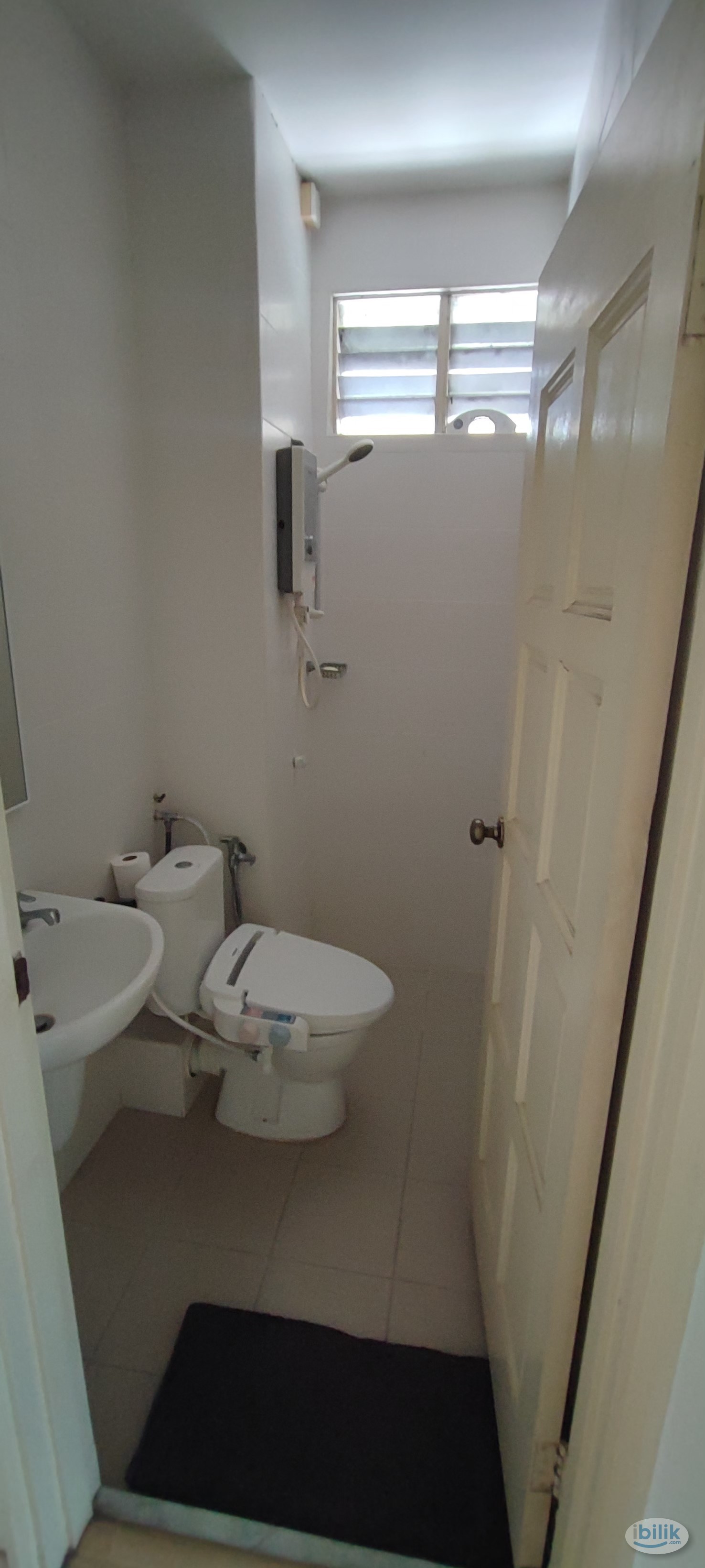Melati Apartment Single Room at Bayan Lepas Penang FTZ Queensbay Mall Intel Airport - Image 3