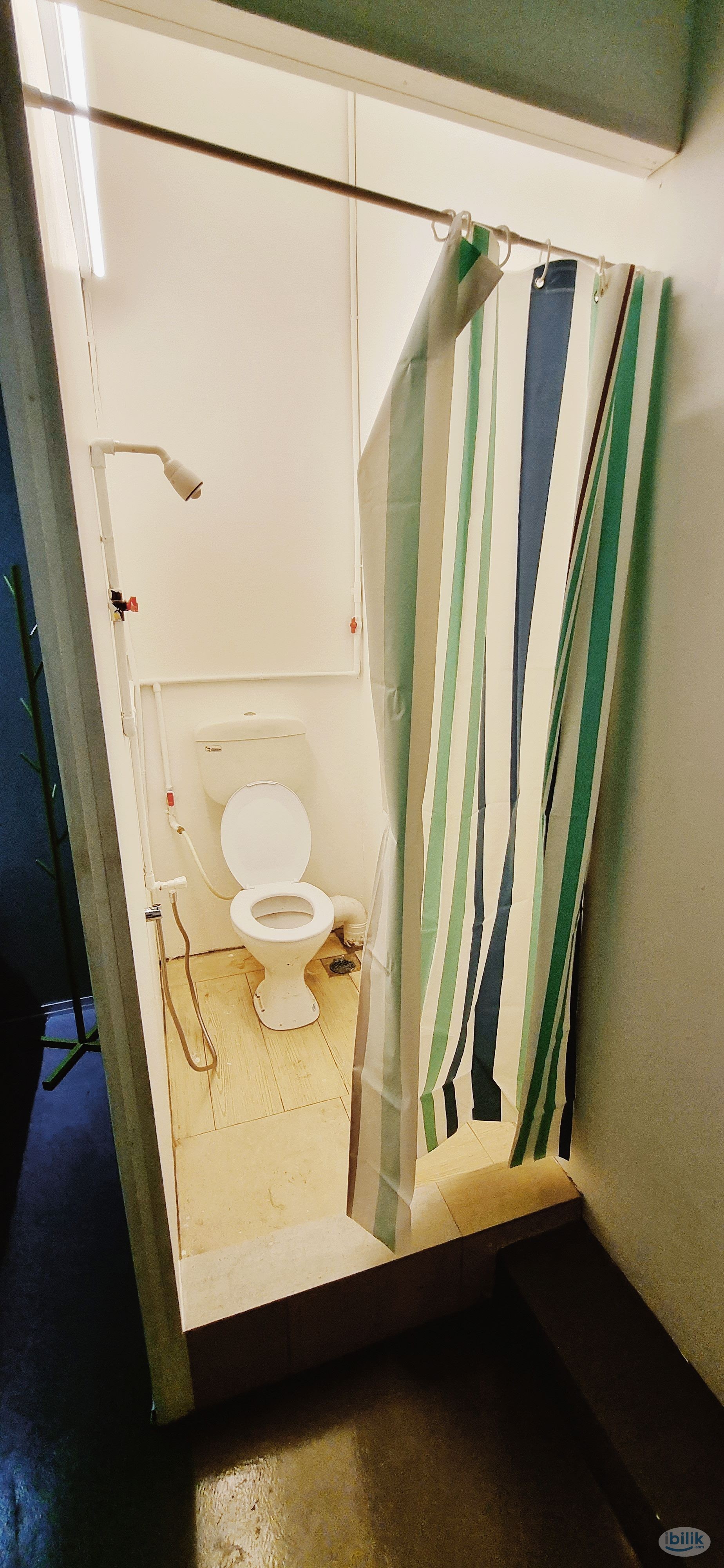 Bilik Sewa Single Room at Musai Bukit Baru Melaka Tengah, Hospital Melaka - Image 4