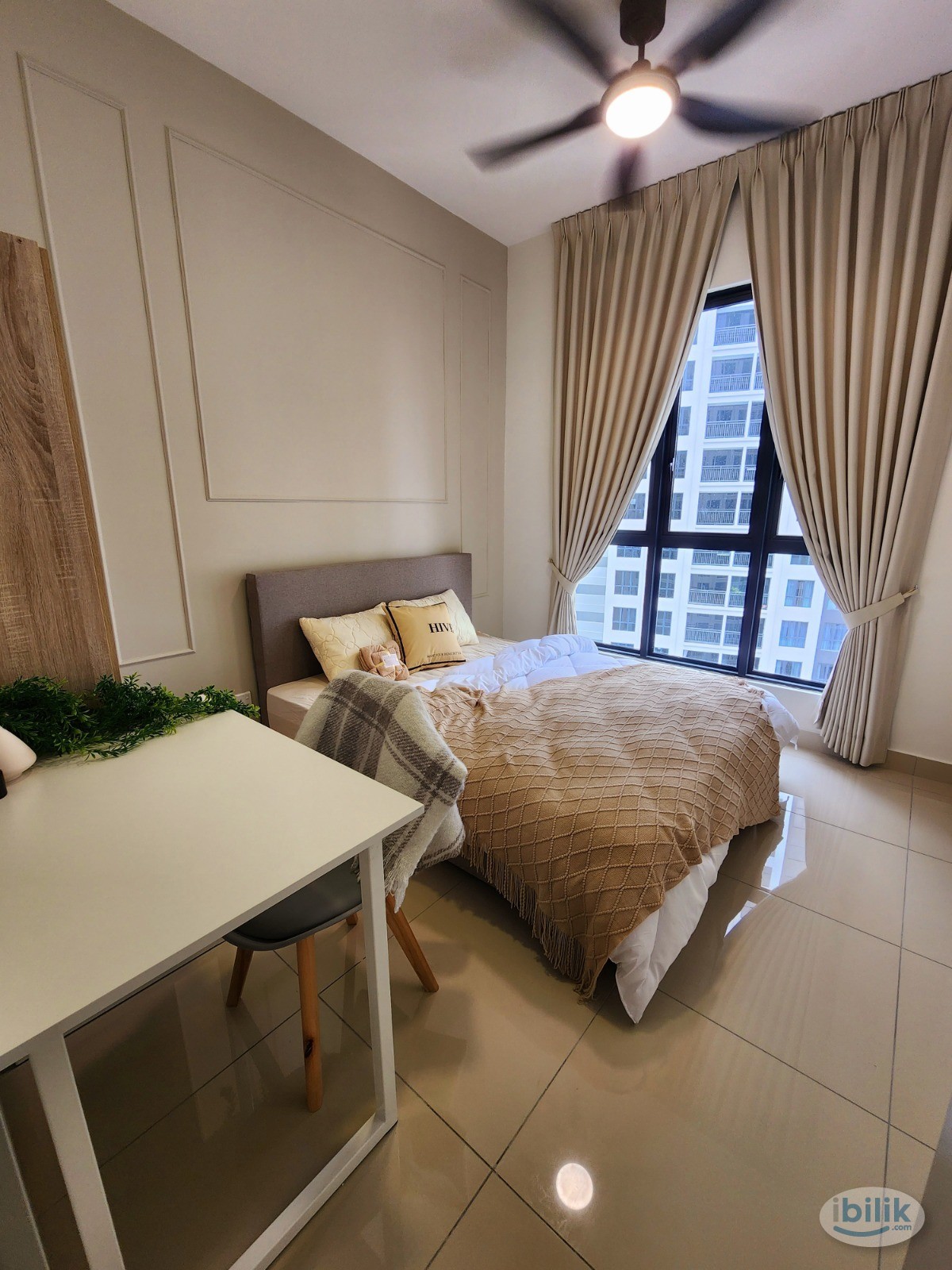 Middle Room at One South, Seri Kembangan - Image 2