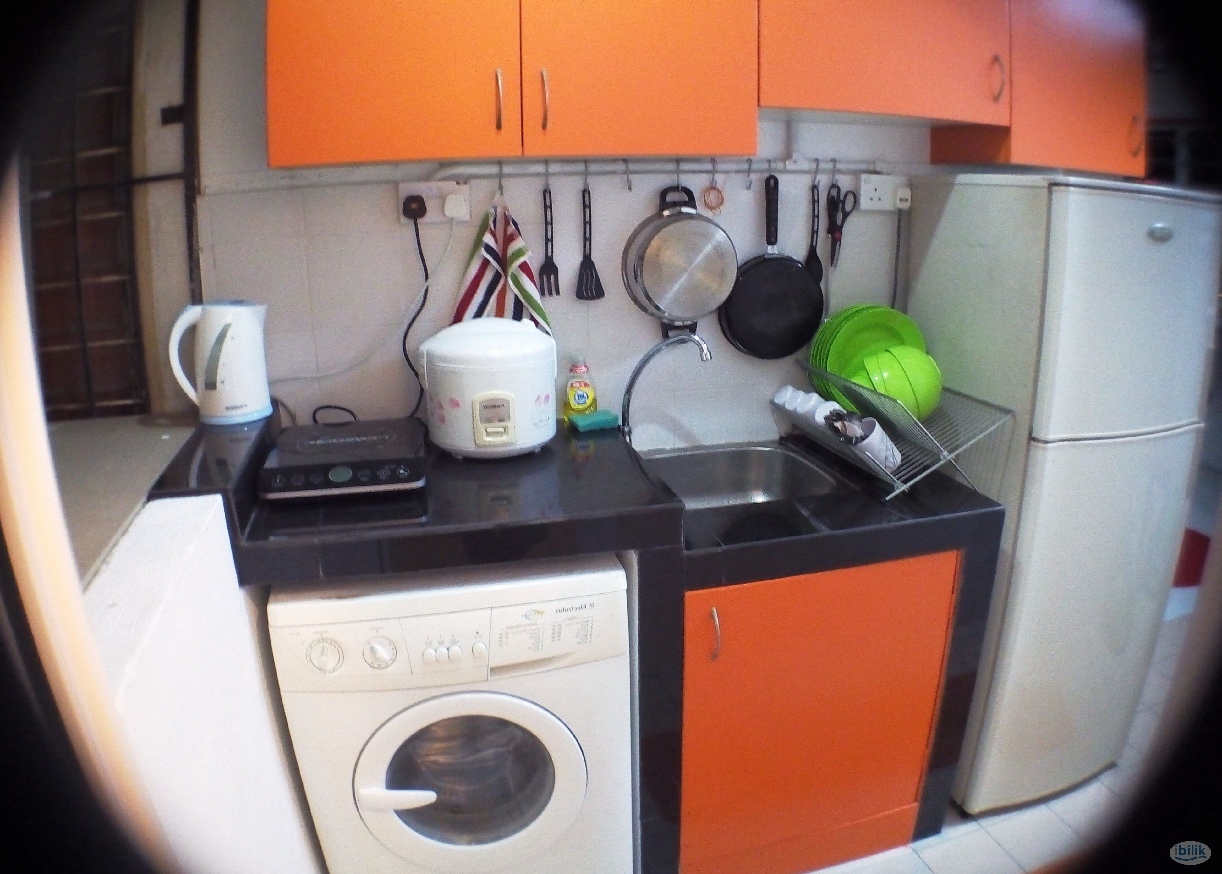 Female Medium Room at Damansara Perdana, Petaling Jaya - Image 4