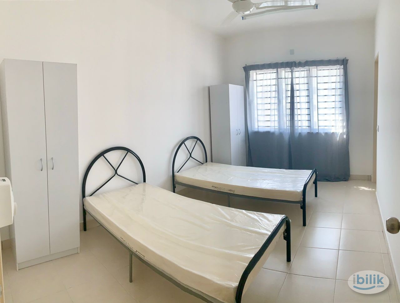 Furnished Master Room Sharing, De Bayu Apt - Image 4