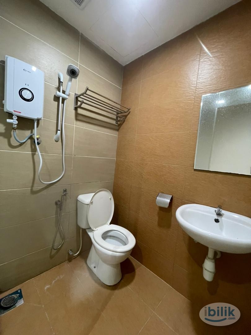 Cozy Room for Rent in Mahkota Cheras 🏡✨ - Your Comfortable Haven Awaits! - Image 4