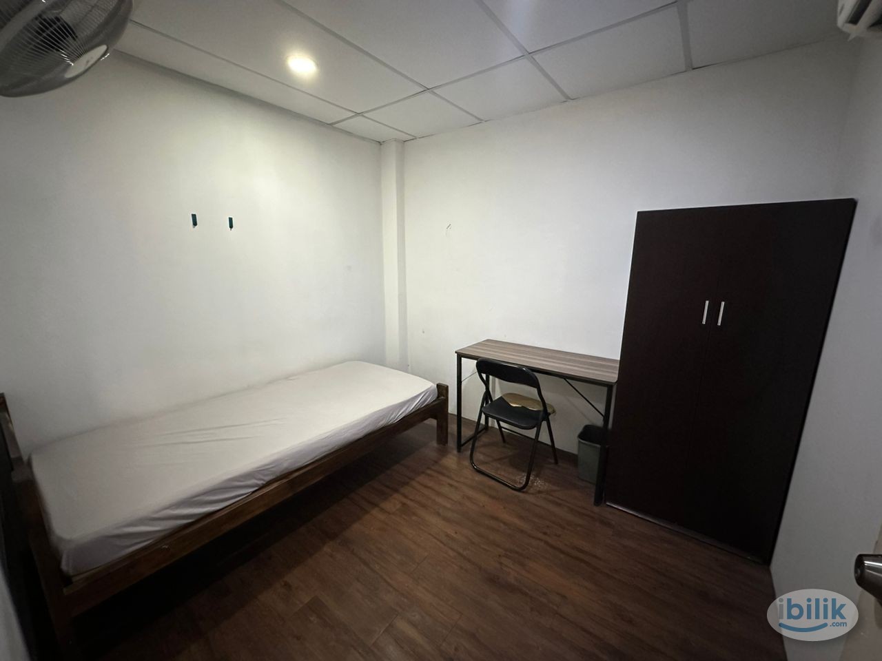 Bilik Sewa Female Unit with Air-Cond 🛌 1min to INTI SS15 Subang Jaya - Image 4