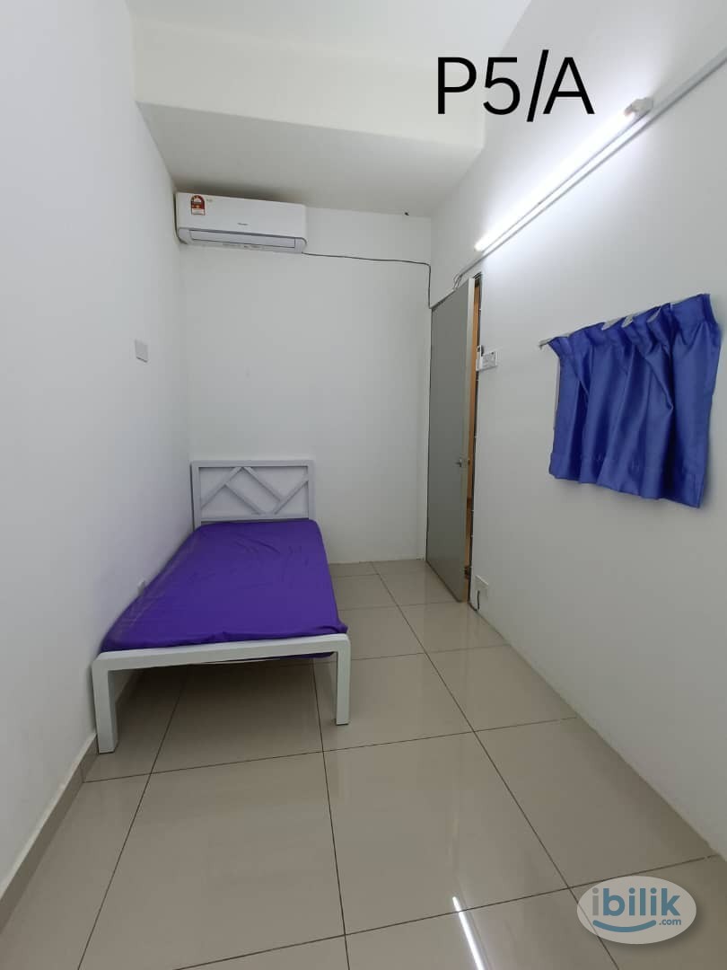 Low Depo ❗ Comfy Room + Air-Cond for Rent at Bandar Botanic near AEON - Image 4