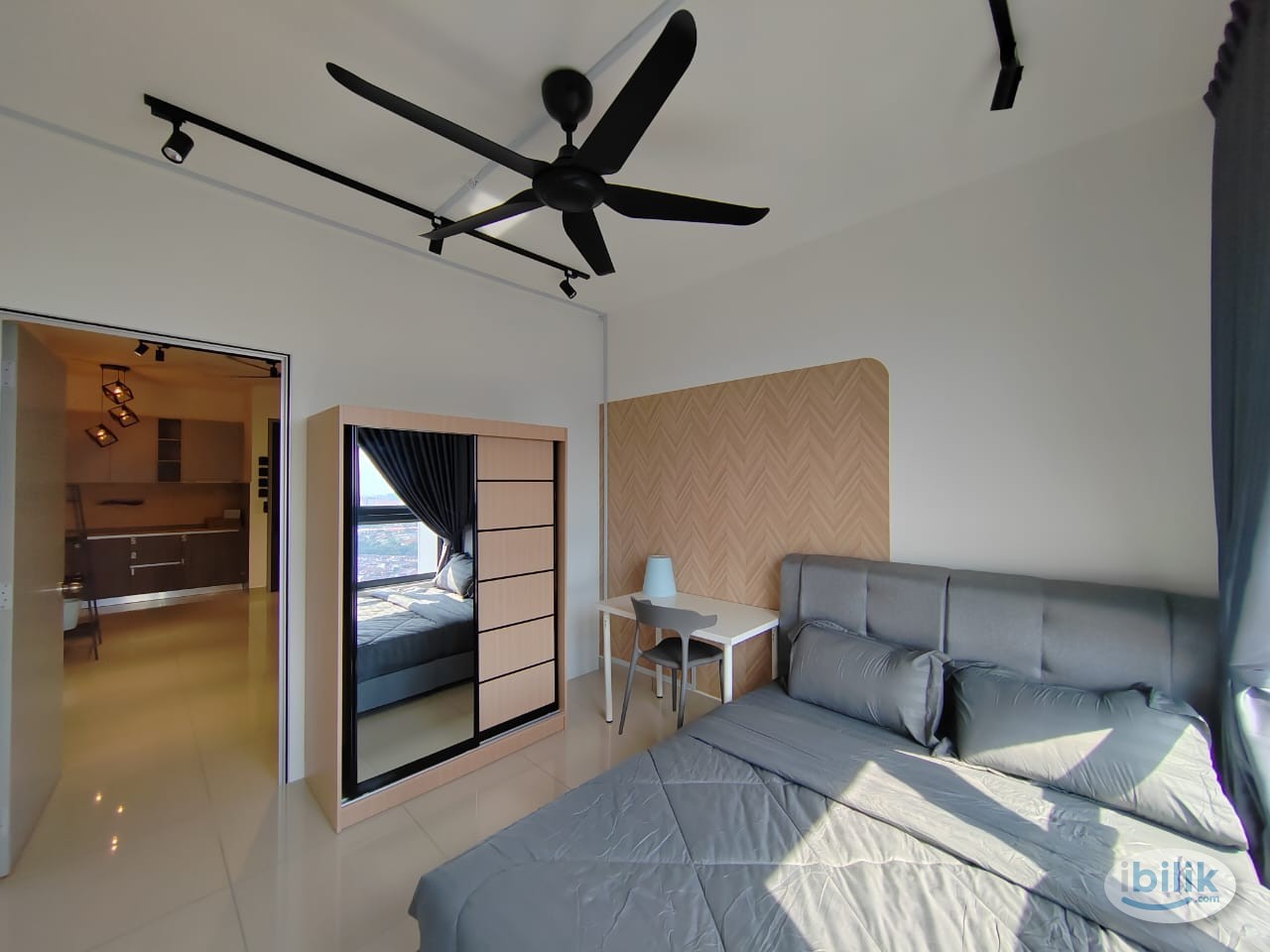 Master Room at M Vertica KL City Residences, Cheras - Image 1