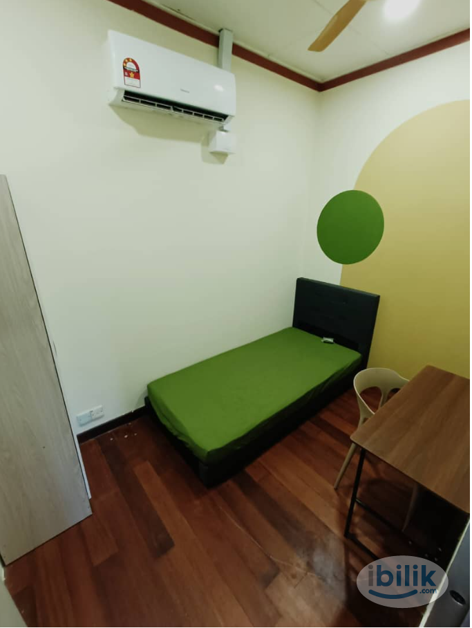 Bilik Single Sewa Murah at Bandar Bukit Raja, Klang attach Air-Cond ❄️ - Image 1