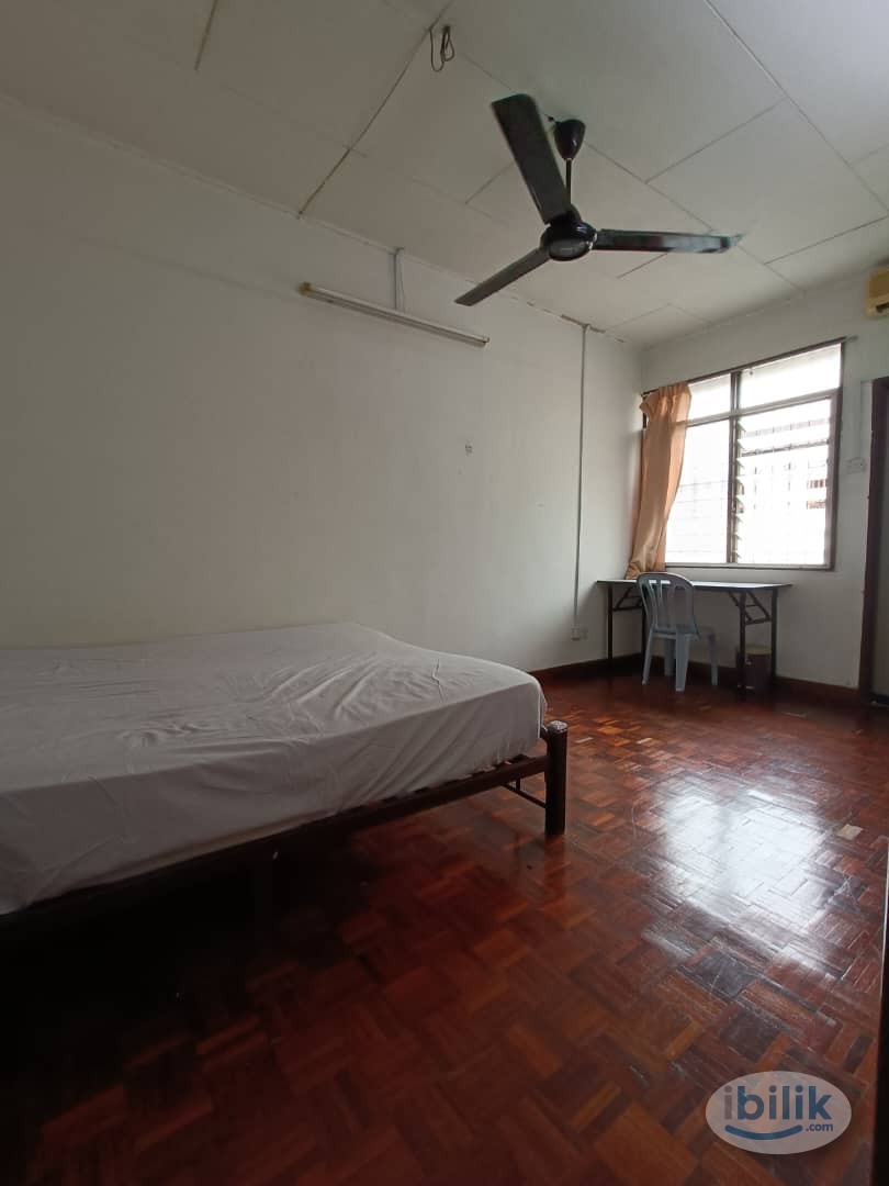 ♥️Middle Room For Rent At Bandar Utama♥️Nearby🚗One Utama,Center Point,Meng Tien Food Court,One Power House,Dataran Prima - Image 1