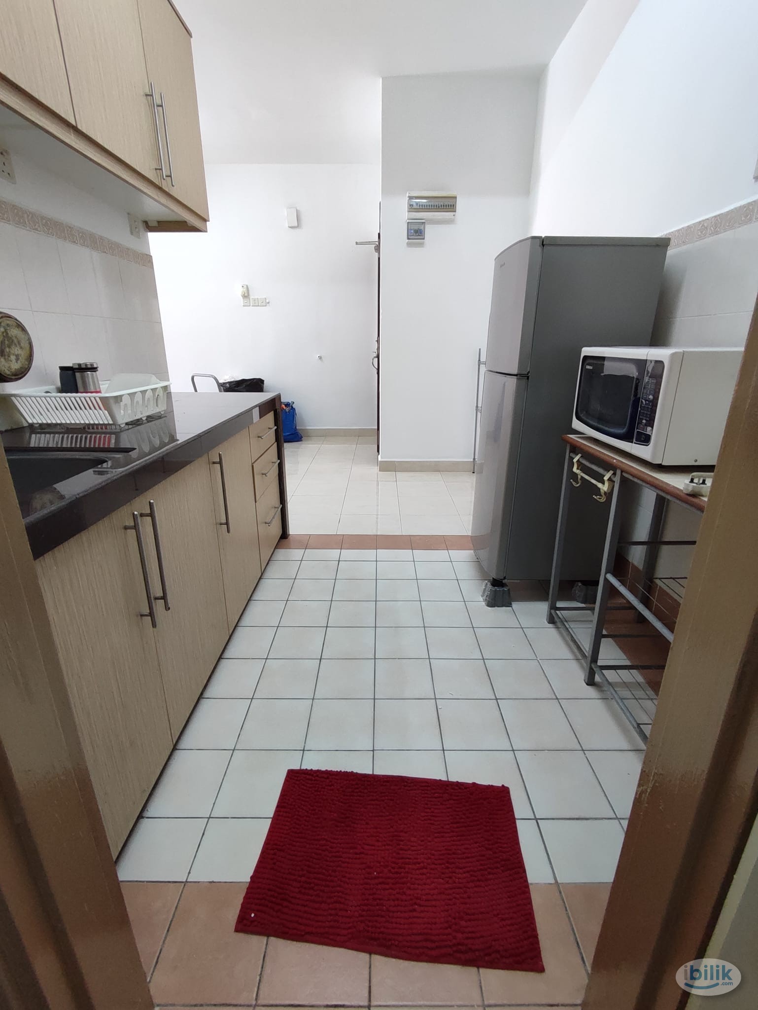 MSTER BED ROOM AT PELANGI UTAMA CONDO FOR FEMALE ONLY - Image 2