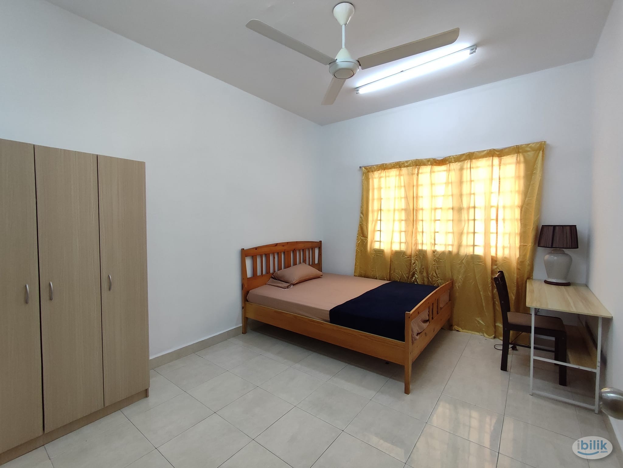 MSTER BED ROOM AT PELANGI UTAMA CONDO FOR FEMALE ONLY - Image 3
