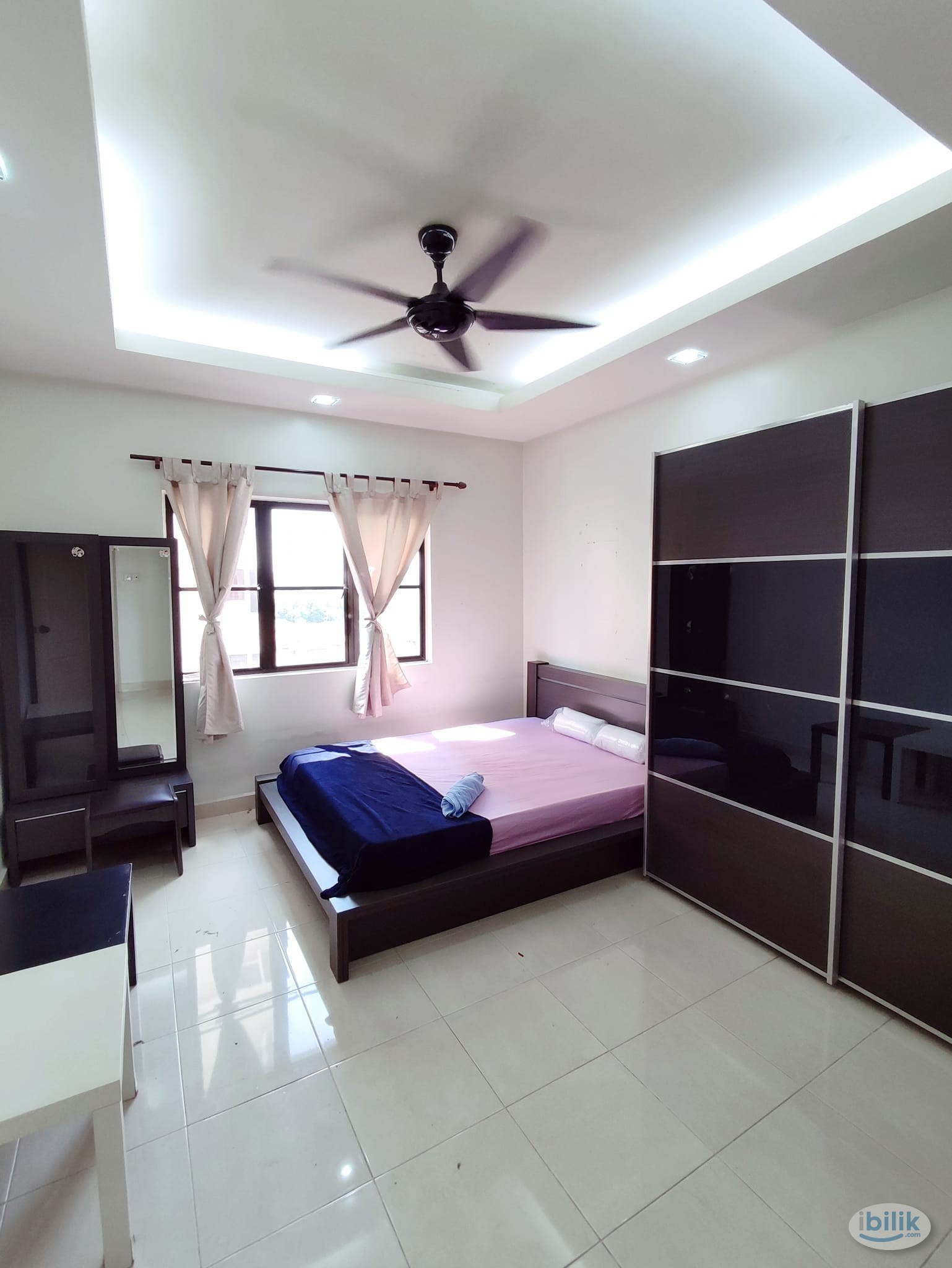 MASTER BED ROOM AT PELANGI UTAMA CONDO - Image 2