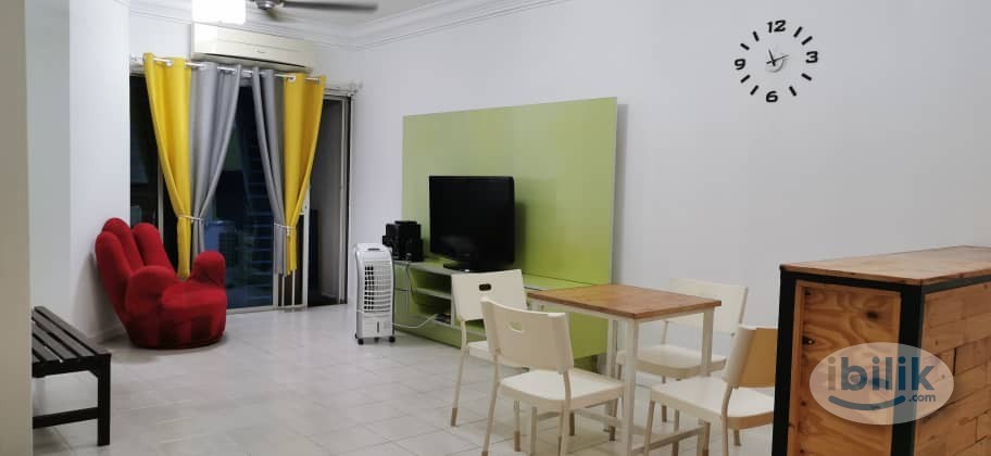 Middle Room at Warisan Cityview, Sunway Velocity, TRX, Maluri Cheras - Image 4
