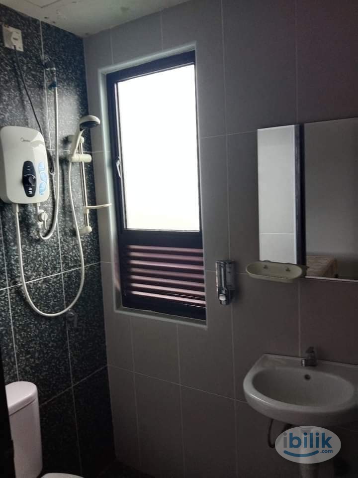 Single Room at The Heights Residence @ Taman Muzaffar Heights, Ayer Keroh - Image 3