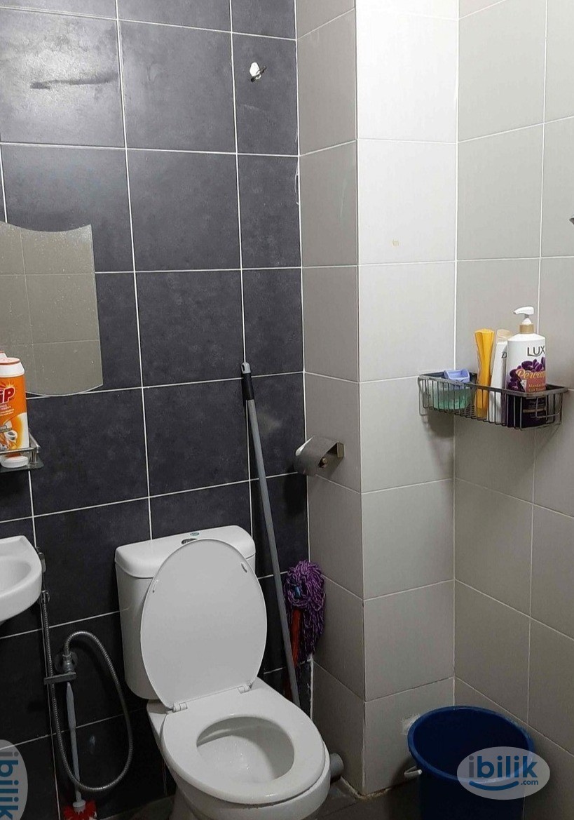Middle Room at Simpang Ampat, Penang - Image 1