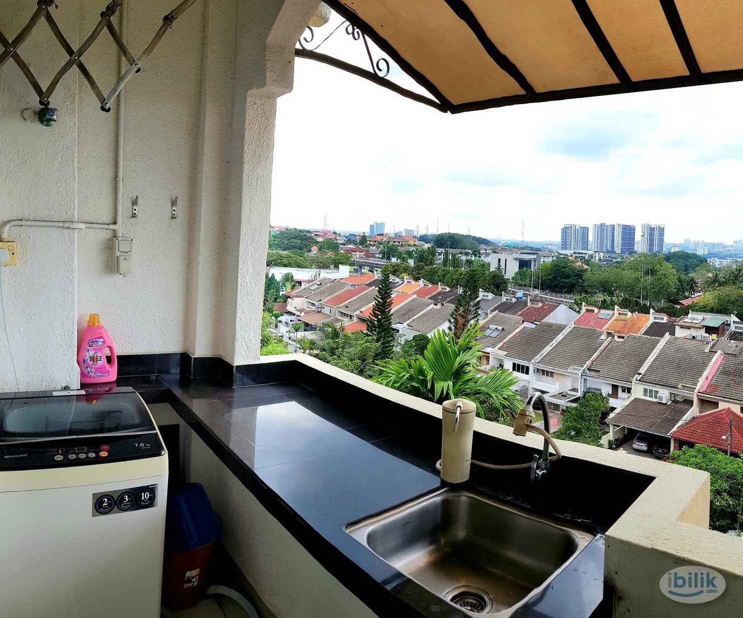 Subang Jaya SS17 Designer Large Medium Room near (LRT SS15, Temasya Glenmarie UOA Business Park, Empire, Consplant, KTM  - Image 3