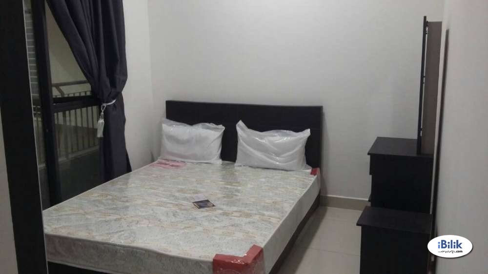 Middle Room at Eko Cheras, Cheras - Image 1
