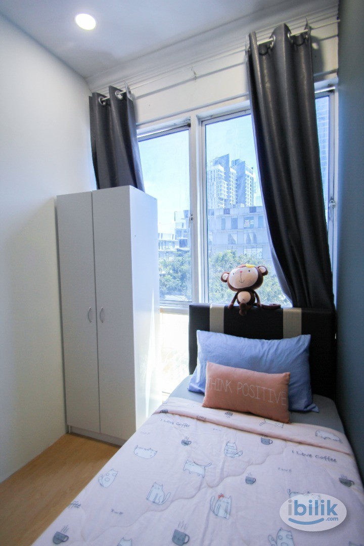 Single Room @ The Strand, Kota Damansara, Sunway Gizza, The Strand Mall, Nexis, Surian MRT, CIMB Bank, Public Bank, Kota - Image 1