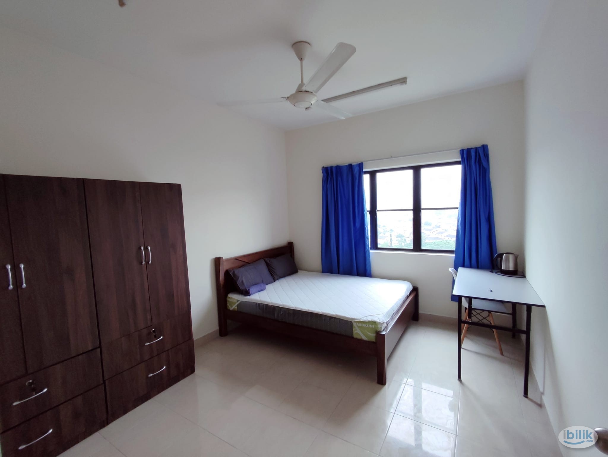 well kept master bed room at pelangi utama condo - Image 2
