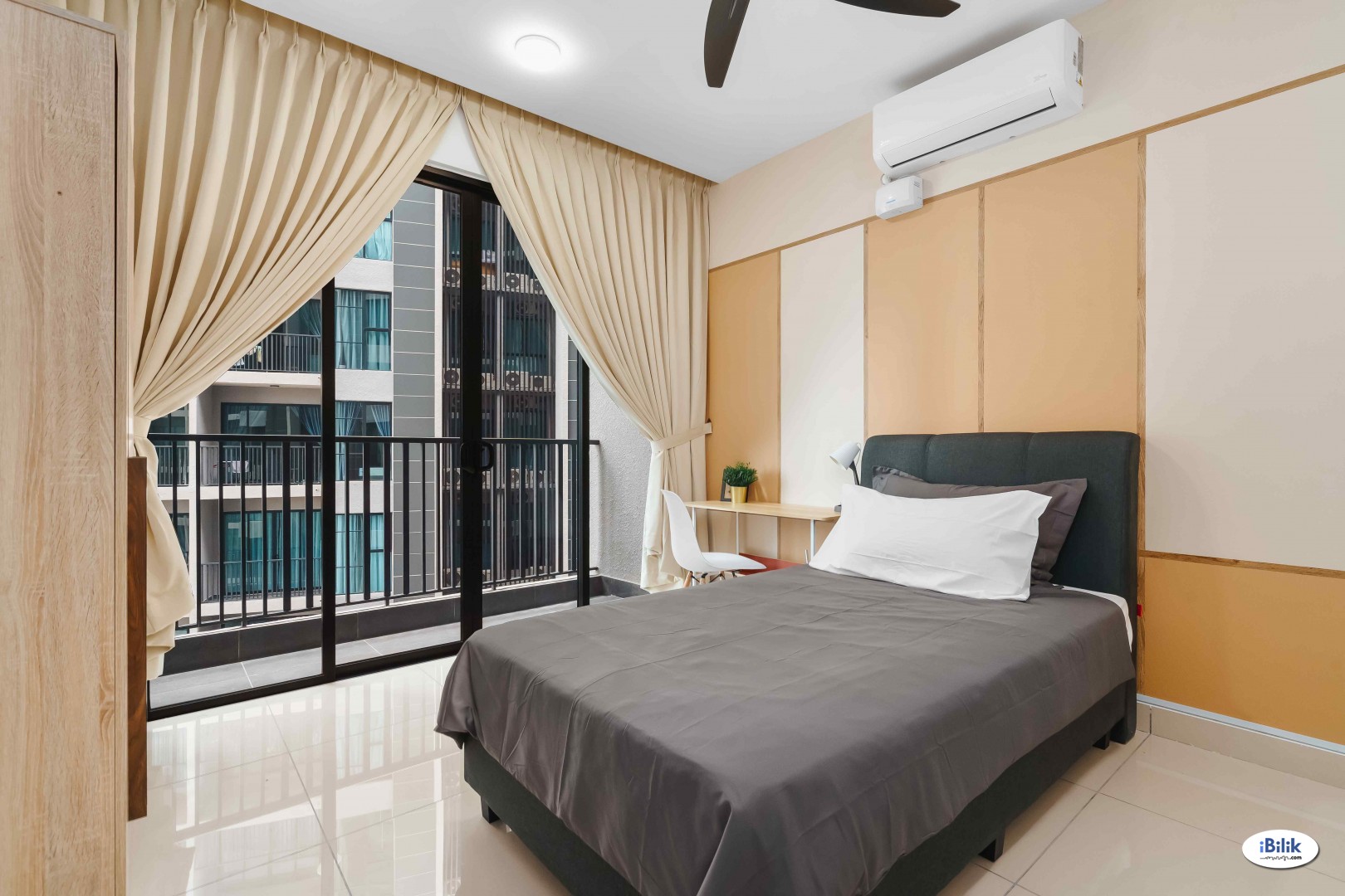Premium Fully Furnished Medium Balcony Room at AraTre' Residences, Ara Damansara - Image 2
