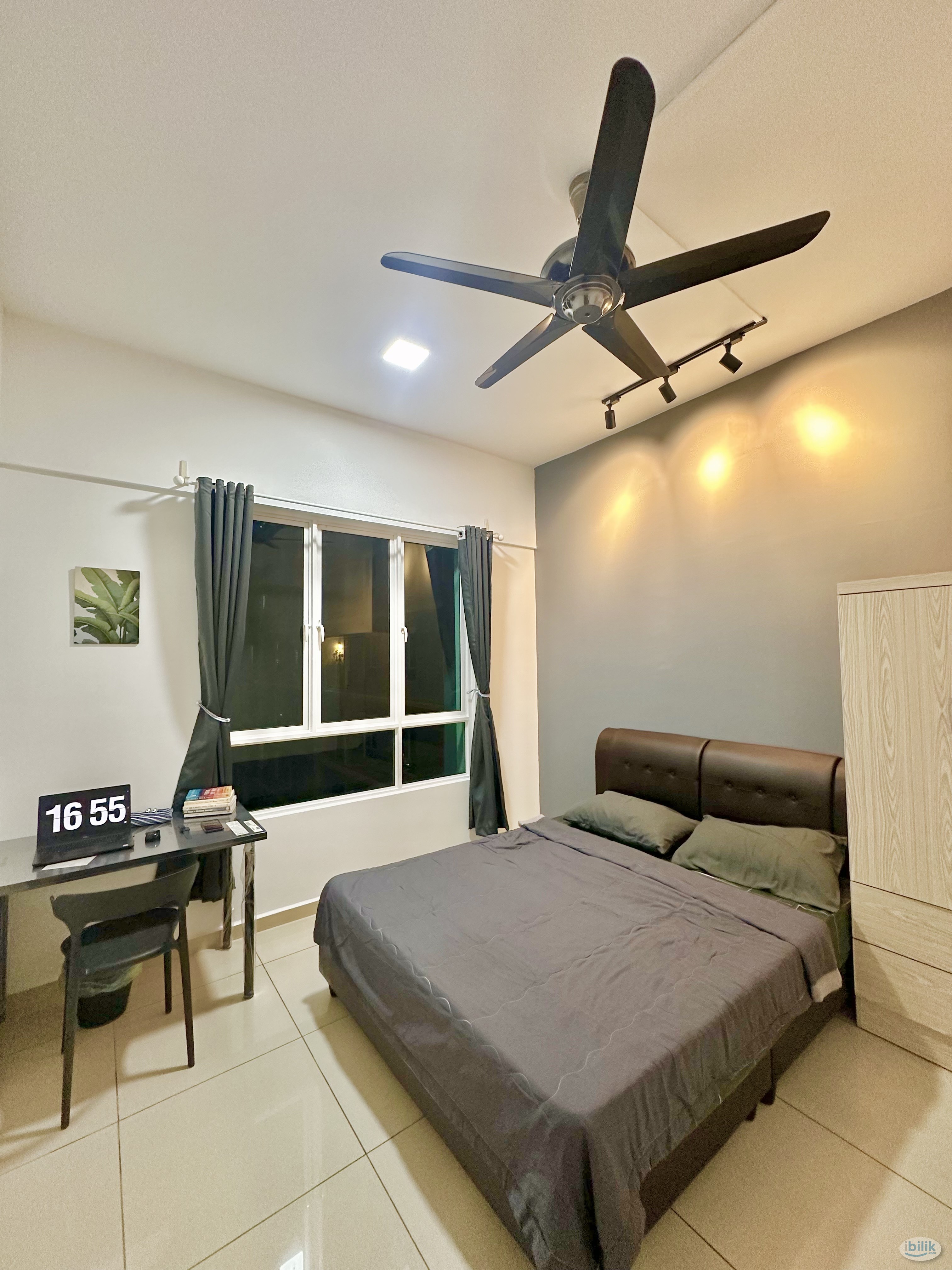 EXTRA Large Double Bedroom at Bayan Lepas, Penang - Image 1