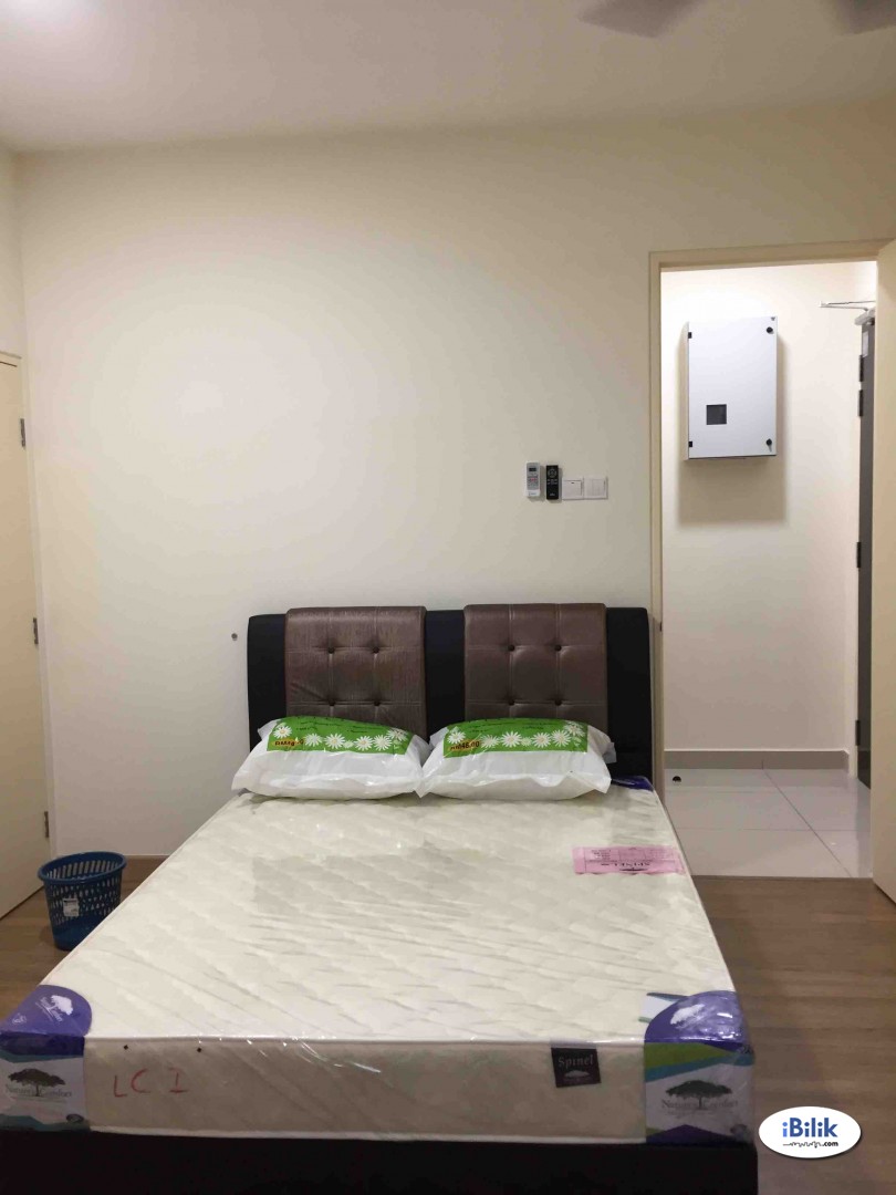 Middle Room at You Vista, Batu 9 Cheras - Image 1