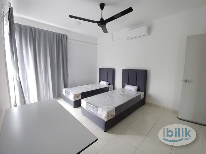 Master Room at Taman Rumpun Bahagia, Bandar Melaka - Image 1