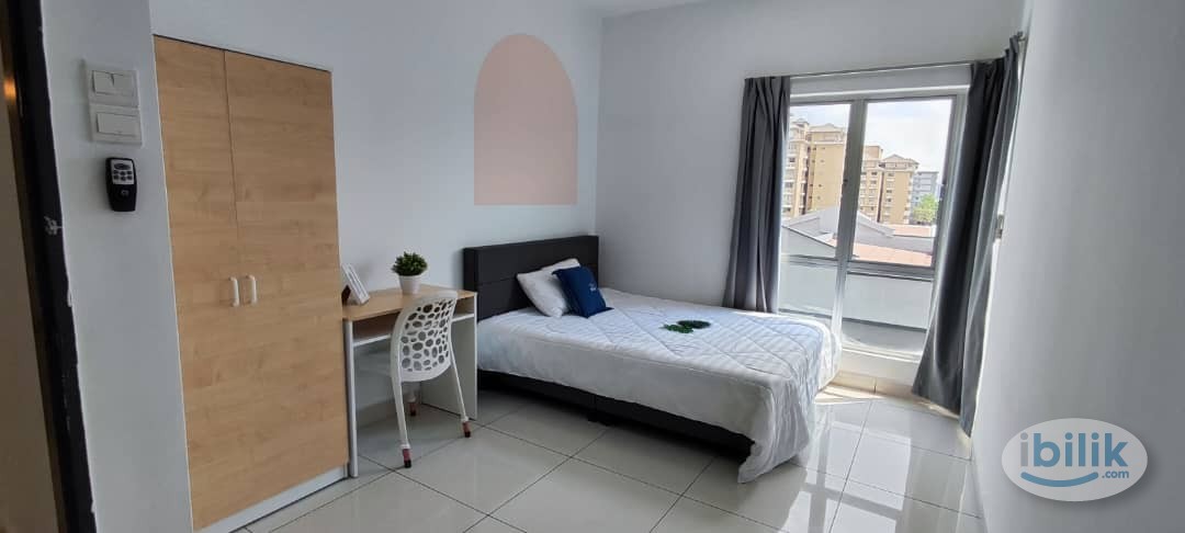 🌟Master Room for Long-Term Comfort at Old Klang Road, Kuala Lumpur - Image 1