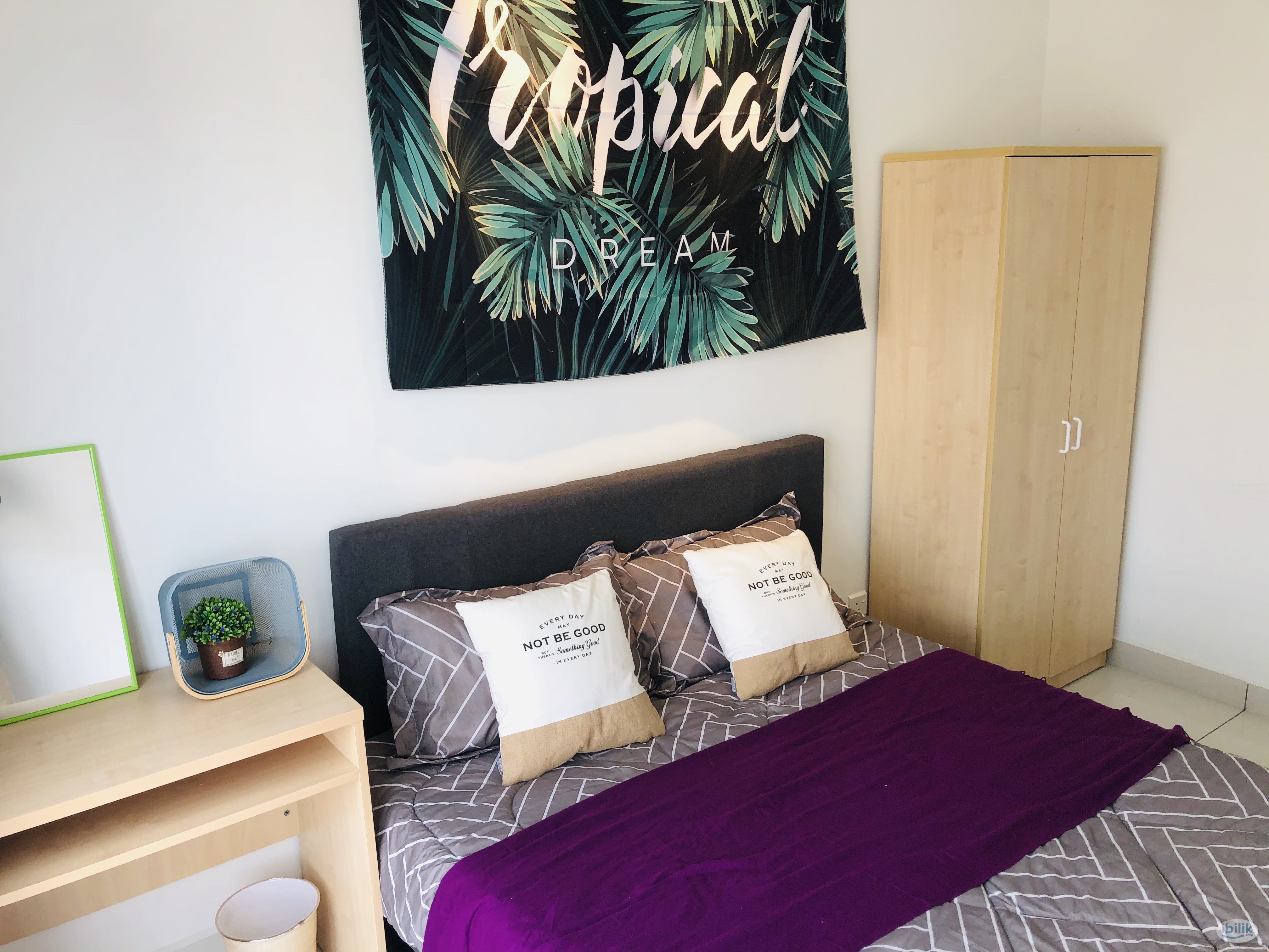 🌟Middle Room with Warm Vibes at Old Klang Road, Kuala Lumpur - Image 1