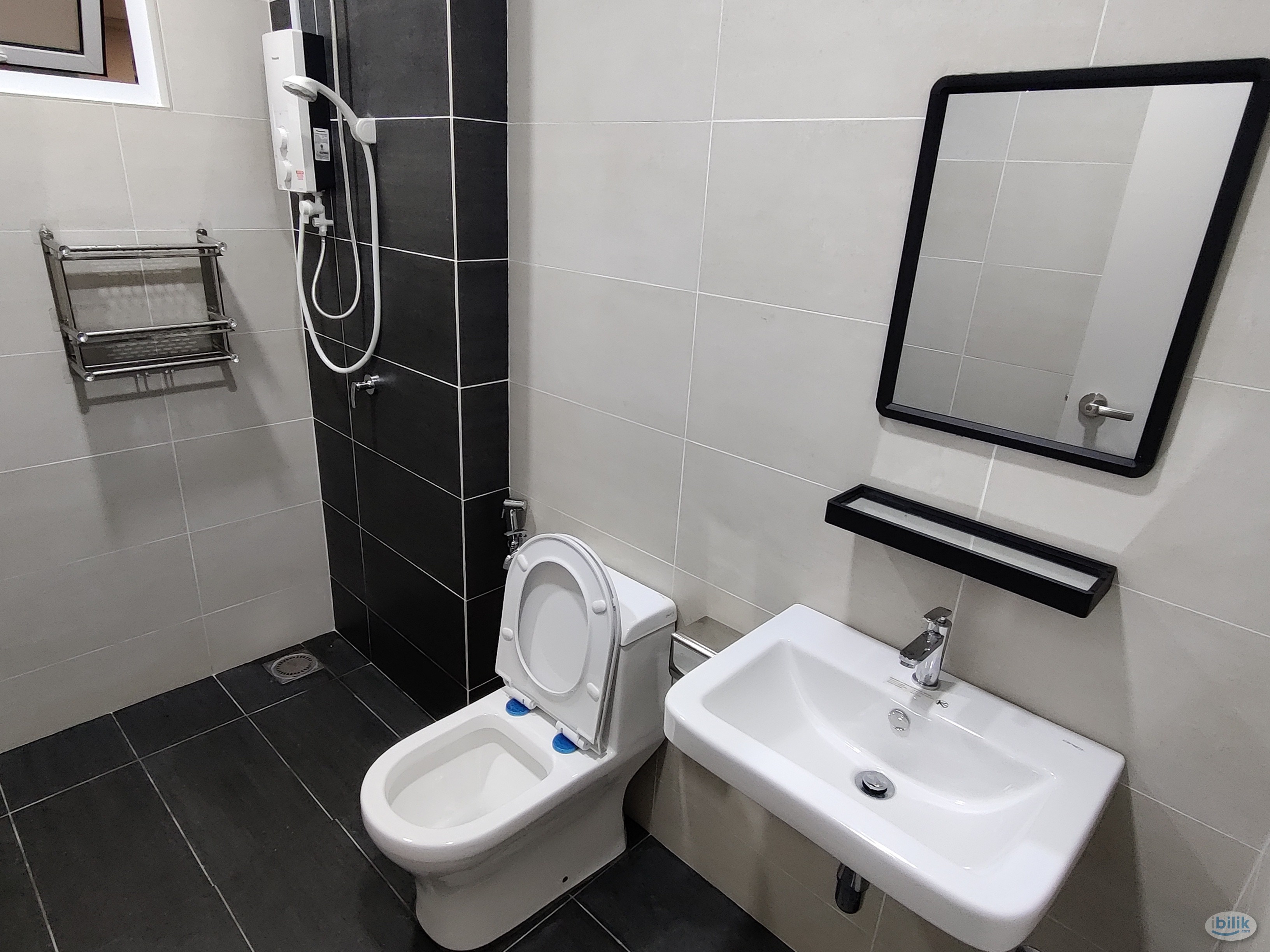 🌟Small but Mighty Room at Bukit Jalil, Kuala Lumpur - Image 3