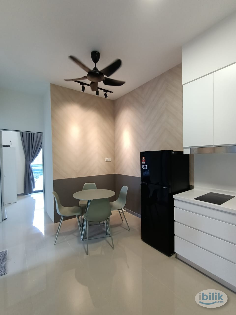 Median Muse: Your Middle Room Retreat Awaits at Bangsar South, Pantai - Image 2