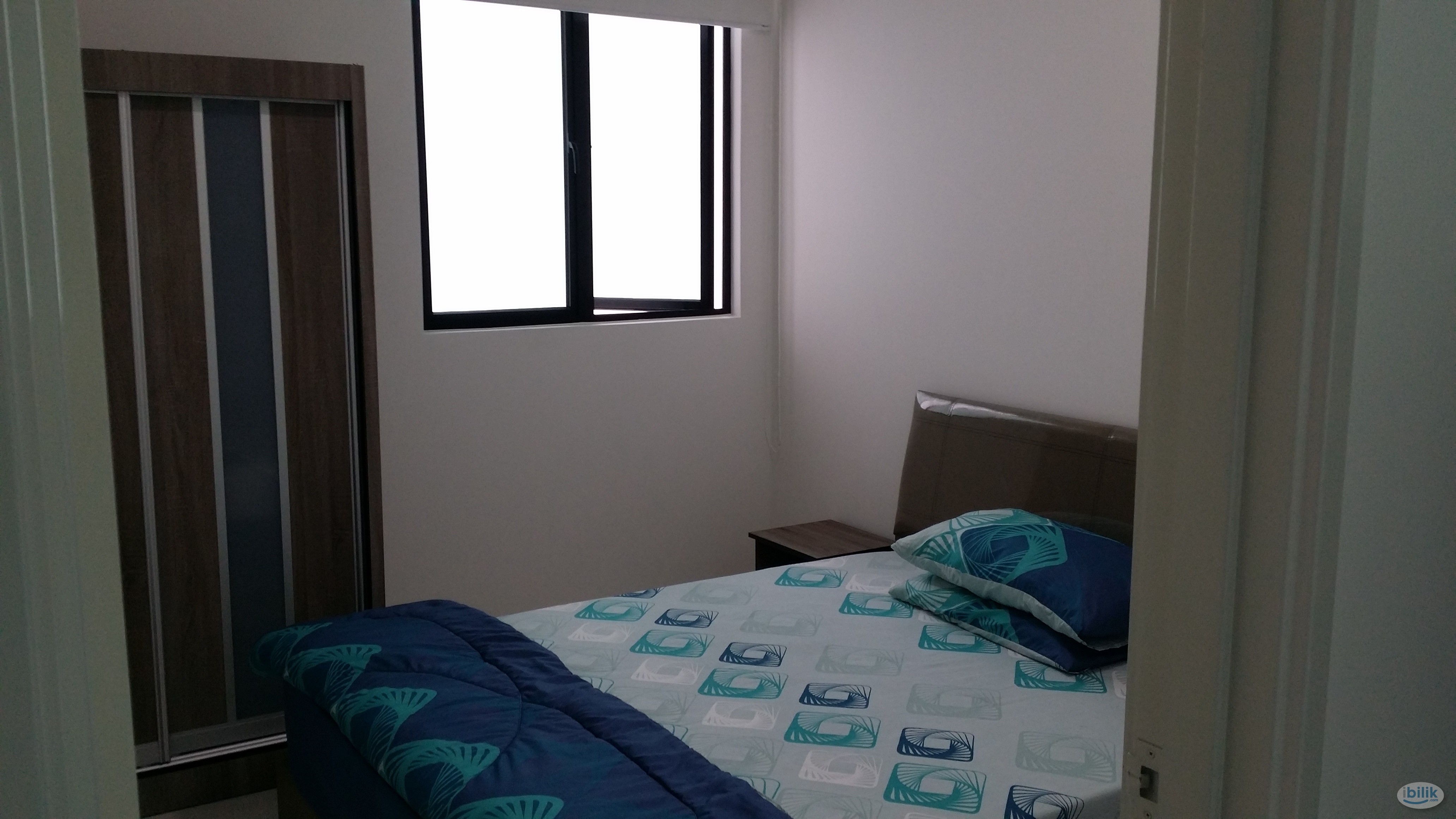 Sky Peak Residences - Middle Room at Setia Tropika (Opp. Lotus), JB - Image 1