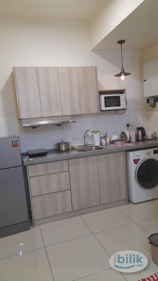 Nice Single Room at Paramount Utropolis @ Glenmarie, Shah Alam - Image 2