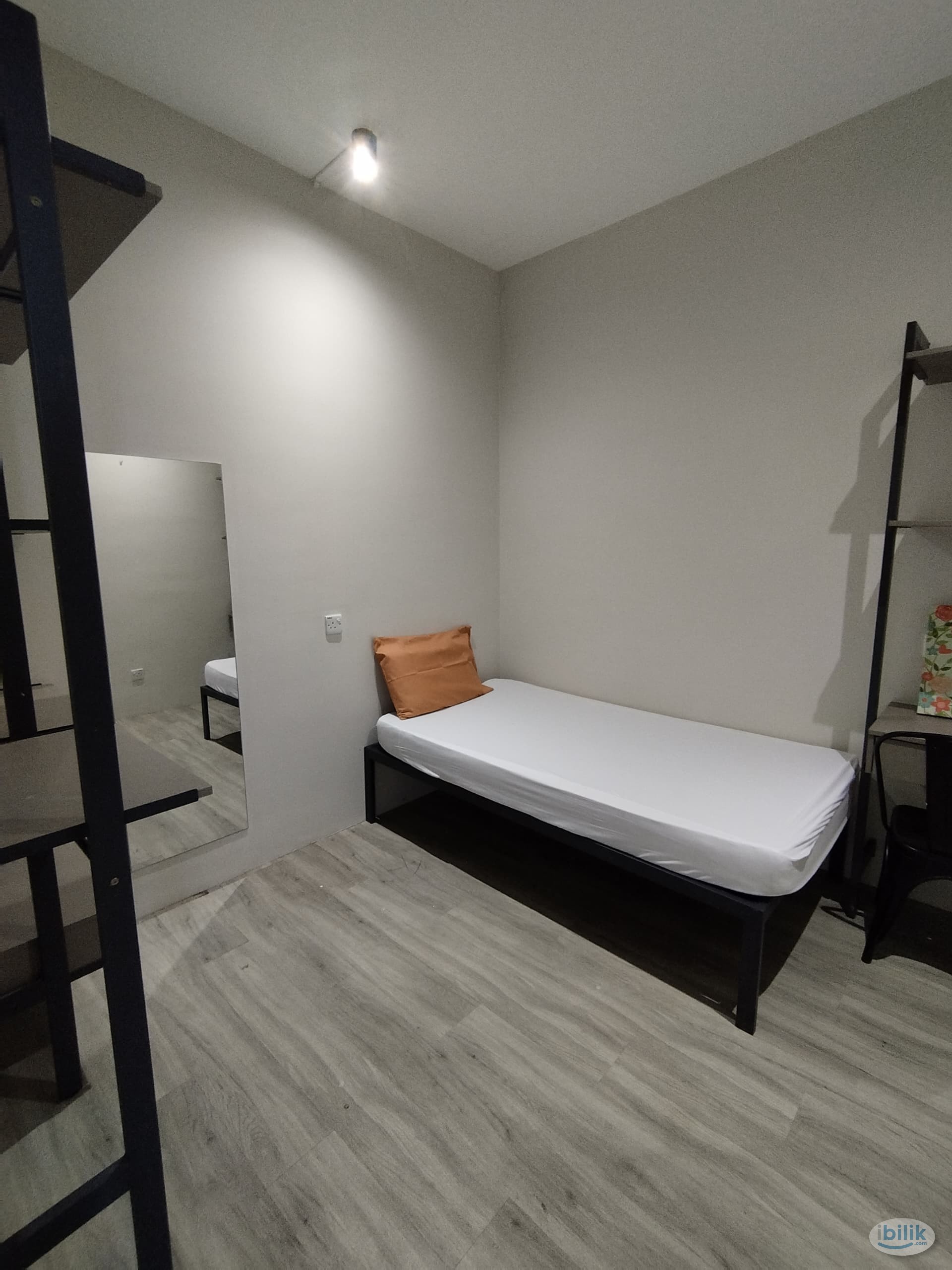 Ramadan Promo 🕌 Near LRT USJ21 ❗ Zero Deposit Room with Sharing Toilet - Image 2