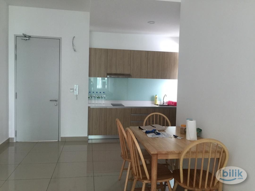 Single Room at Meridin Bayvue, Masai - Image 2