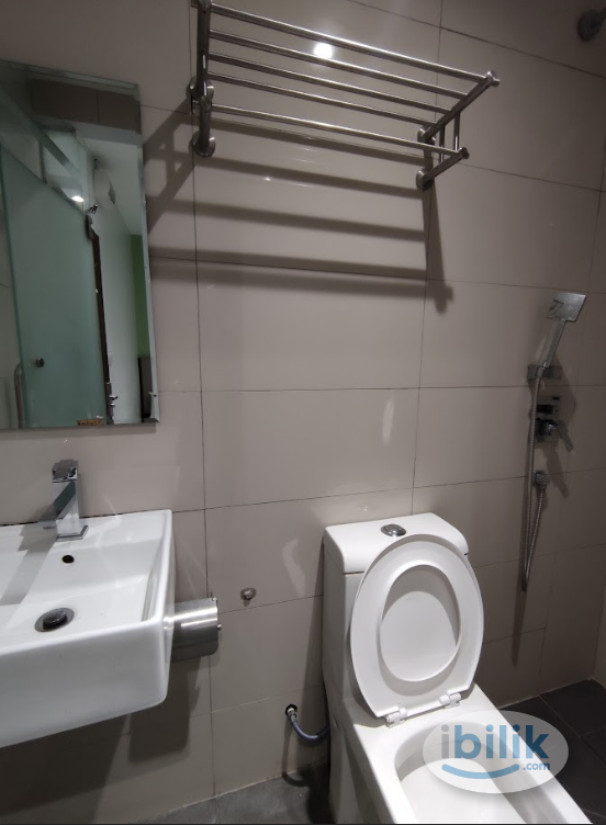 🎄Master Room with Private Toilet,🎄 Foreigner Allowed!!! 😝 - Image 2